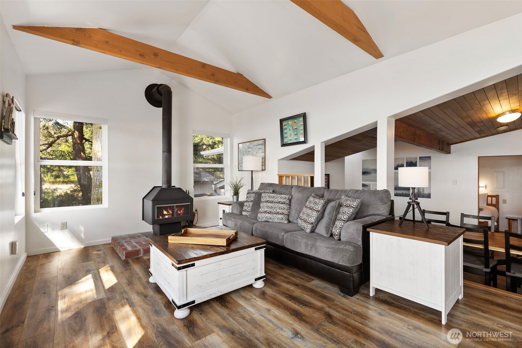 564 Mumby Road Property Photo 17