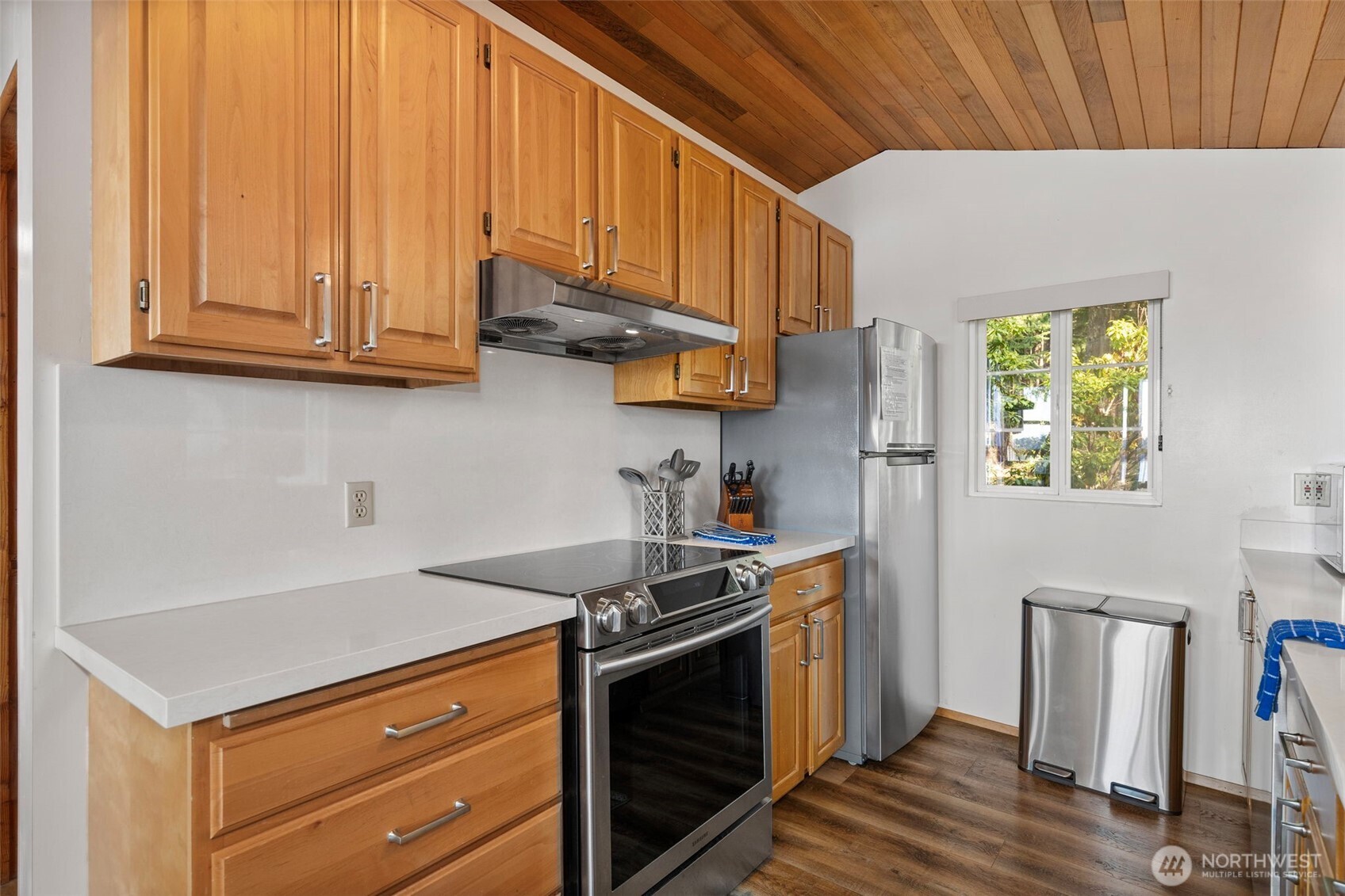 564 Mumby Road Property Photo 40