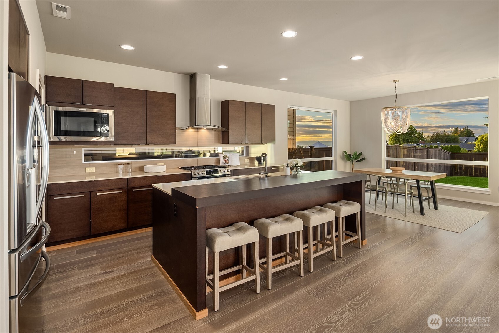 7919 9th Place Property Photo 10