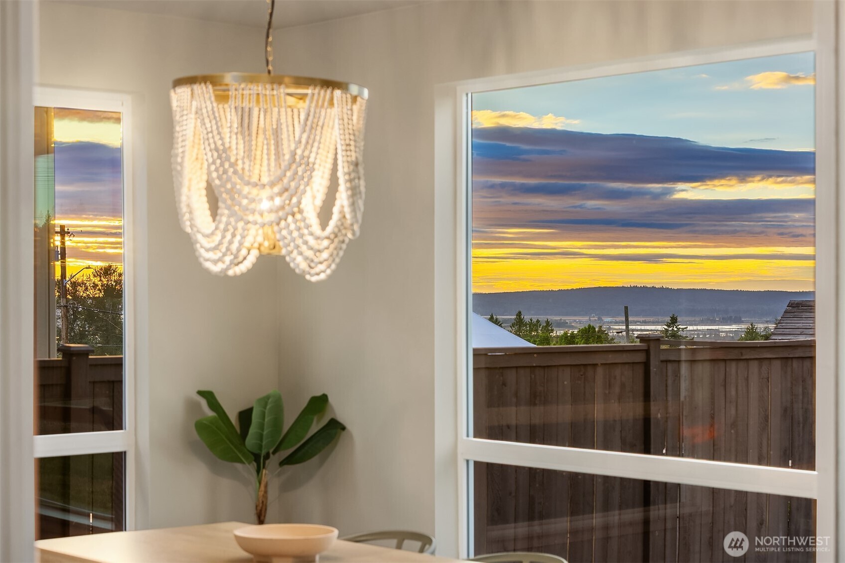 7919 9th Place Property Photo 16