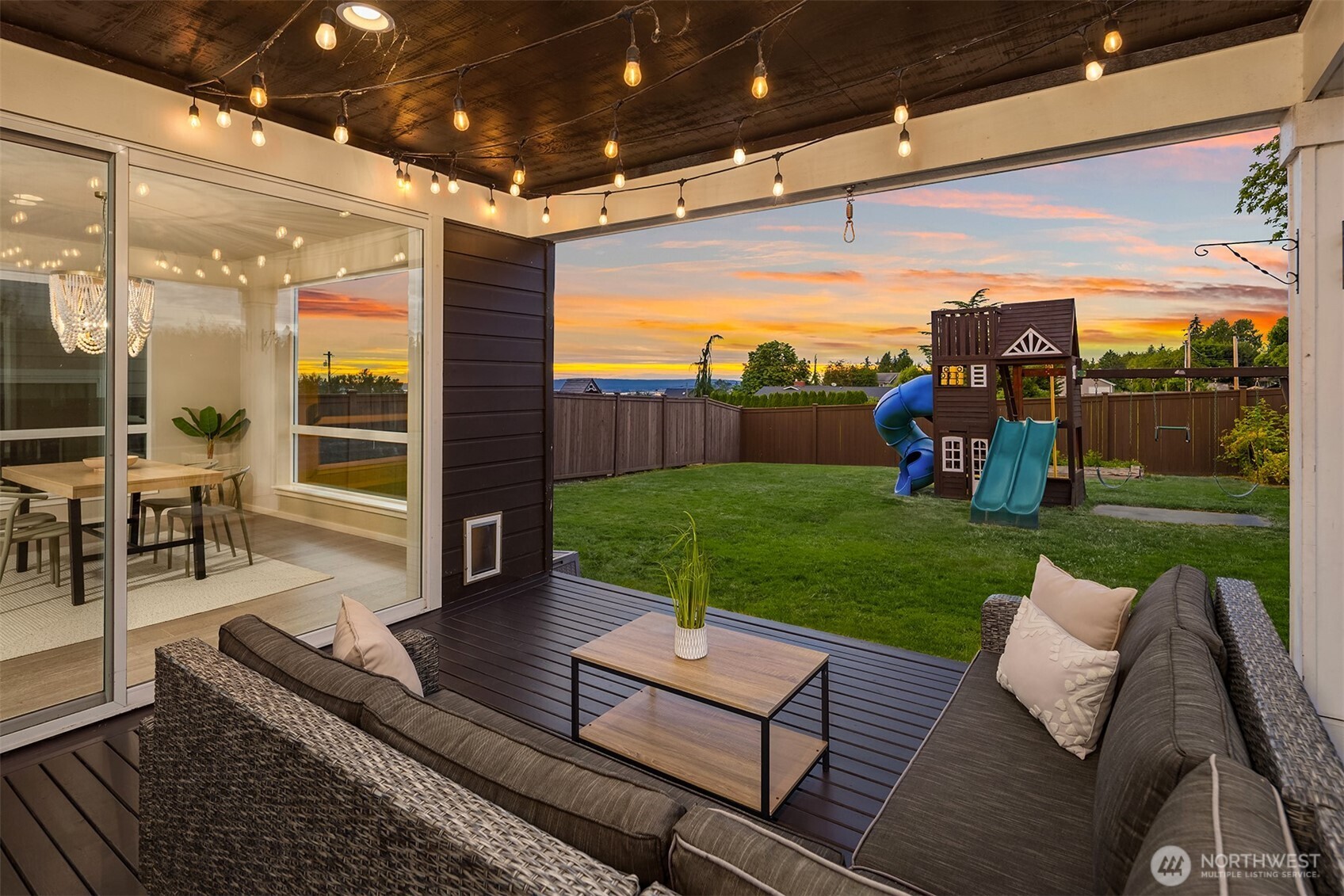 7919 9th Place Property Photo 17
