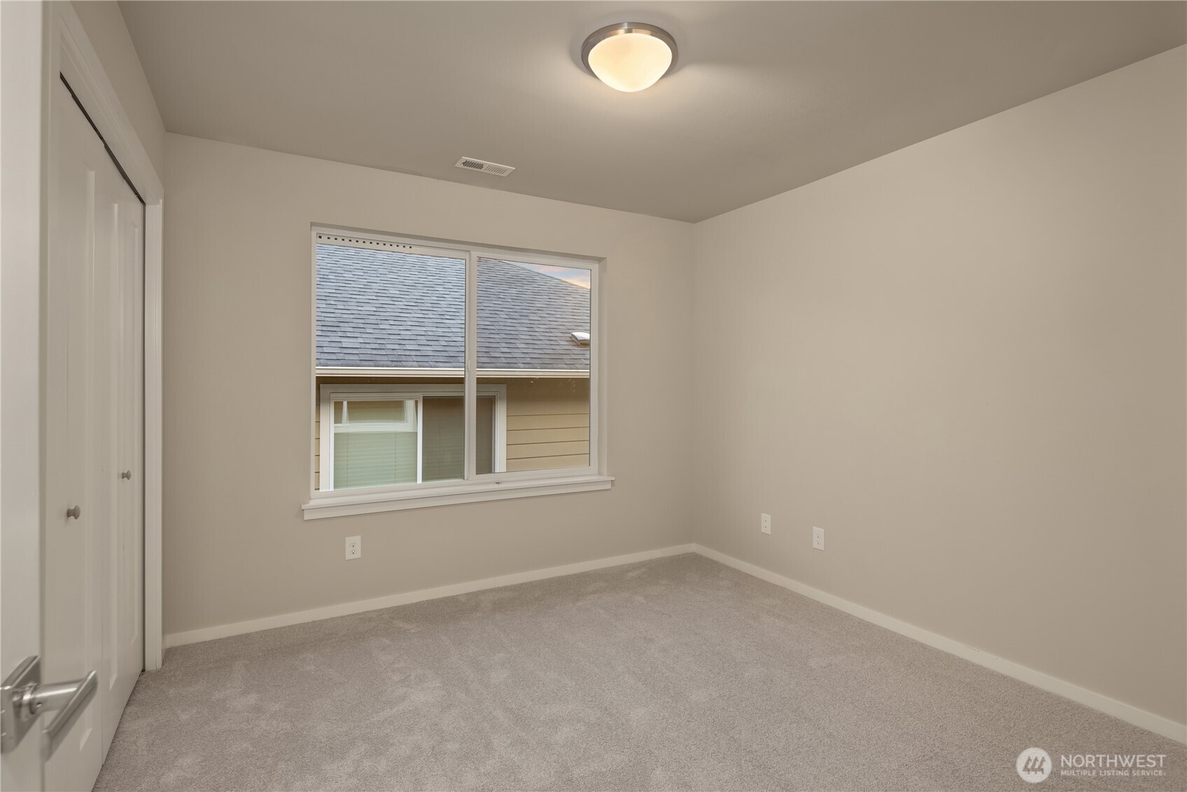 7919 9th Place Property Photo 30