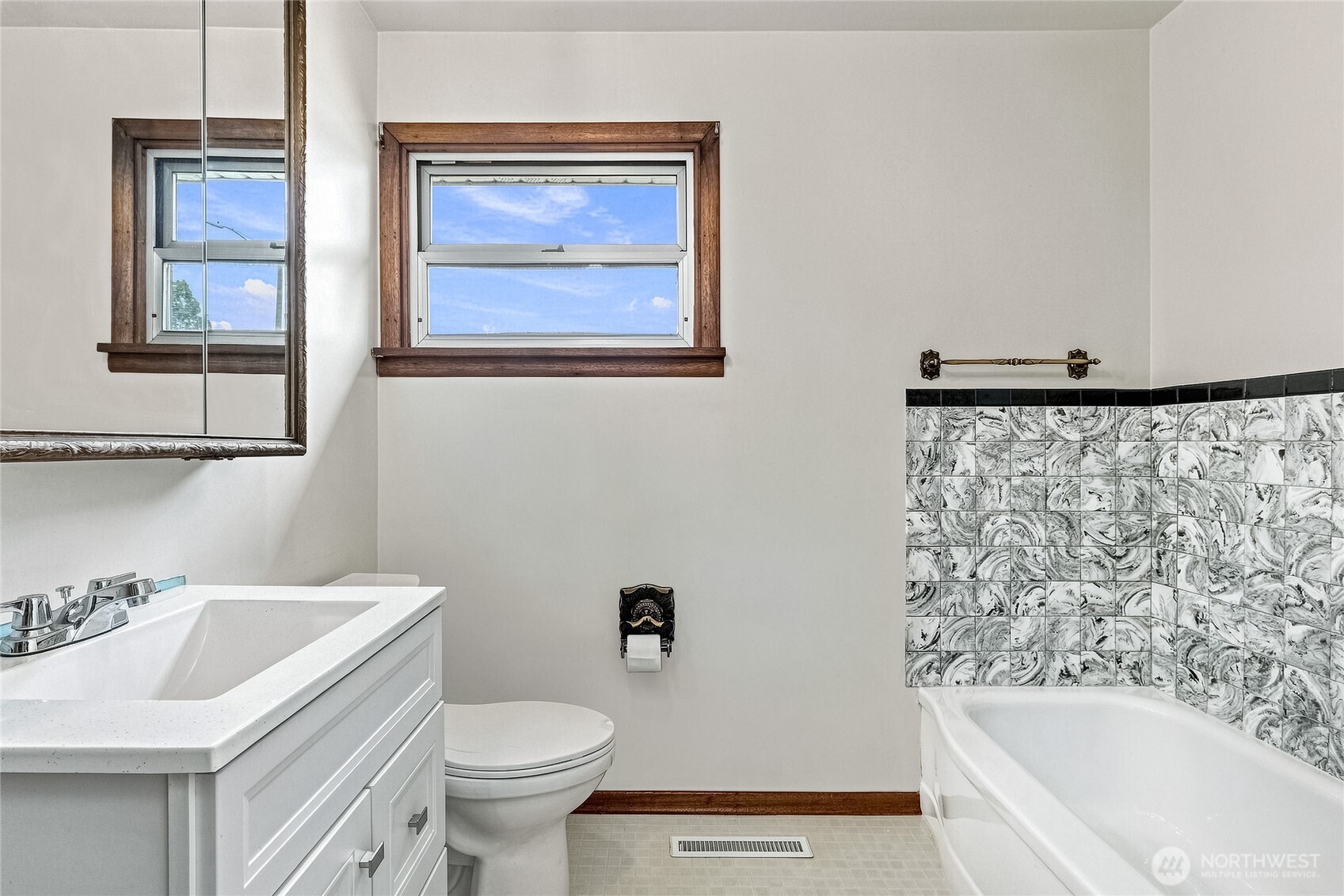 2020 J Street Property Photo 18