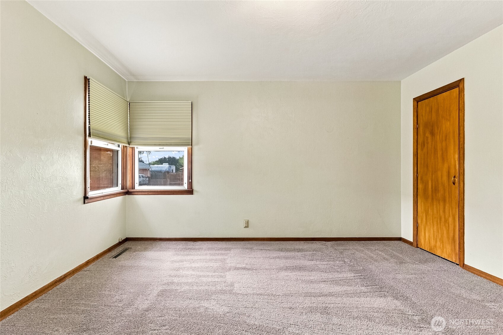 2020 J Street Property Photo 22