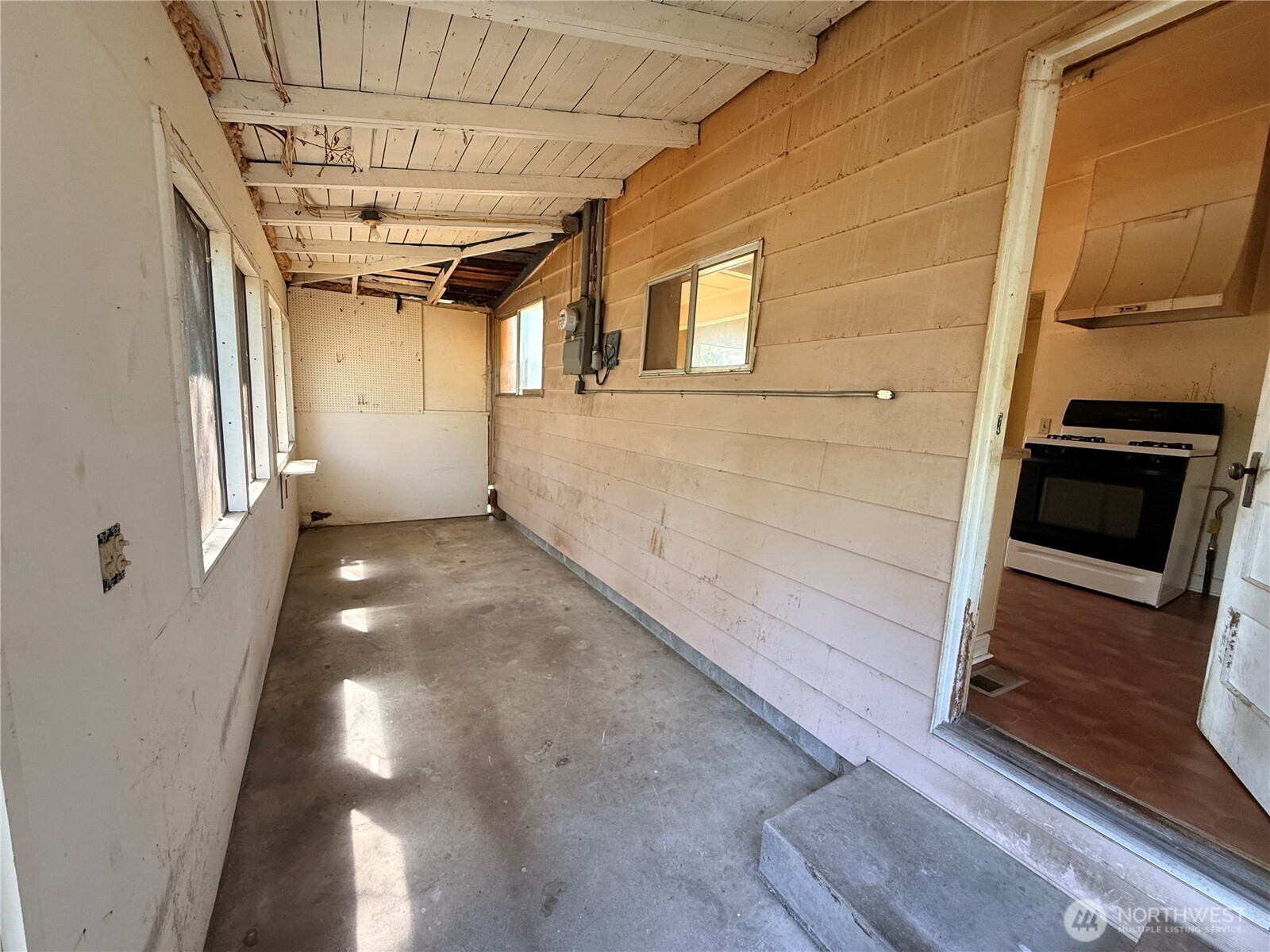 1919 Guy Wetzel Road Property Photo 20