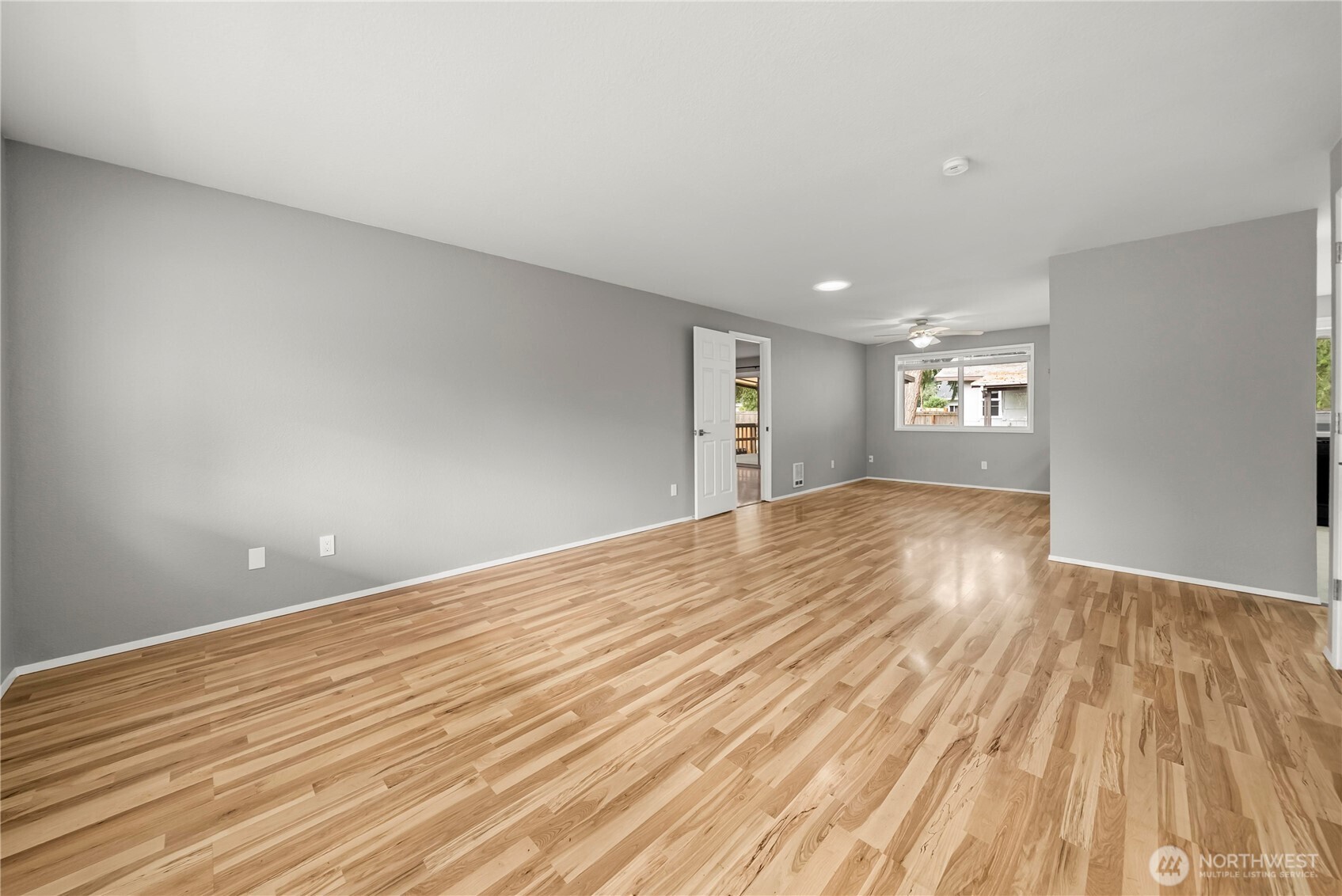 17110 11th Avenue Ct Property Photo 6