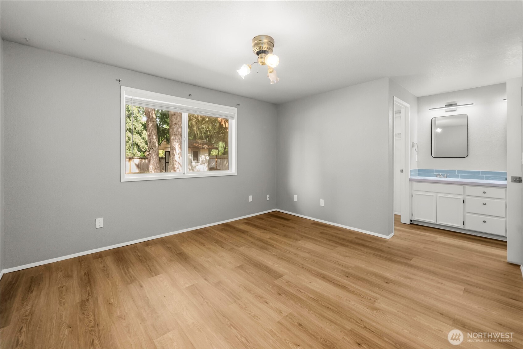 17110 11th Avenue Ct Property Photo 13