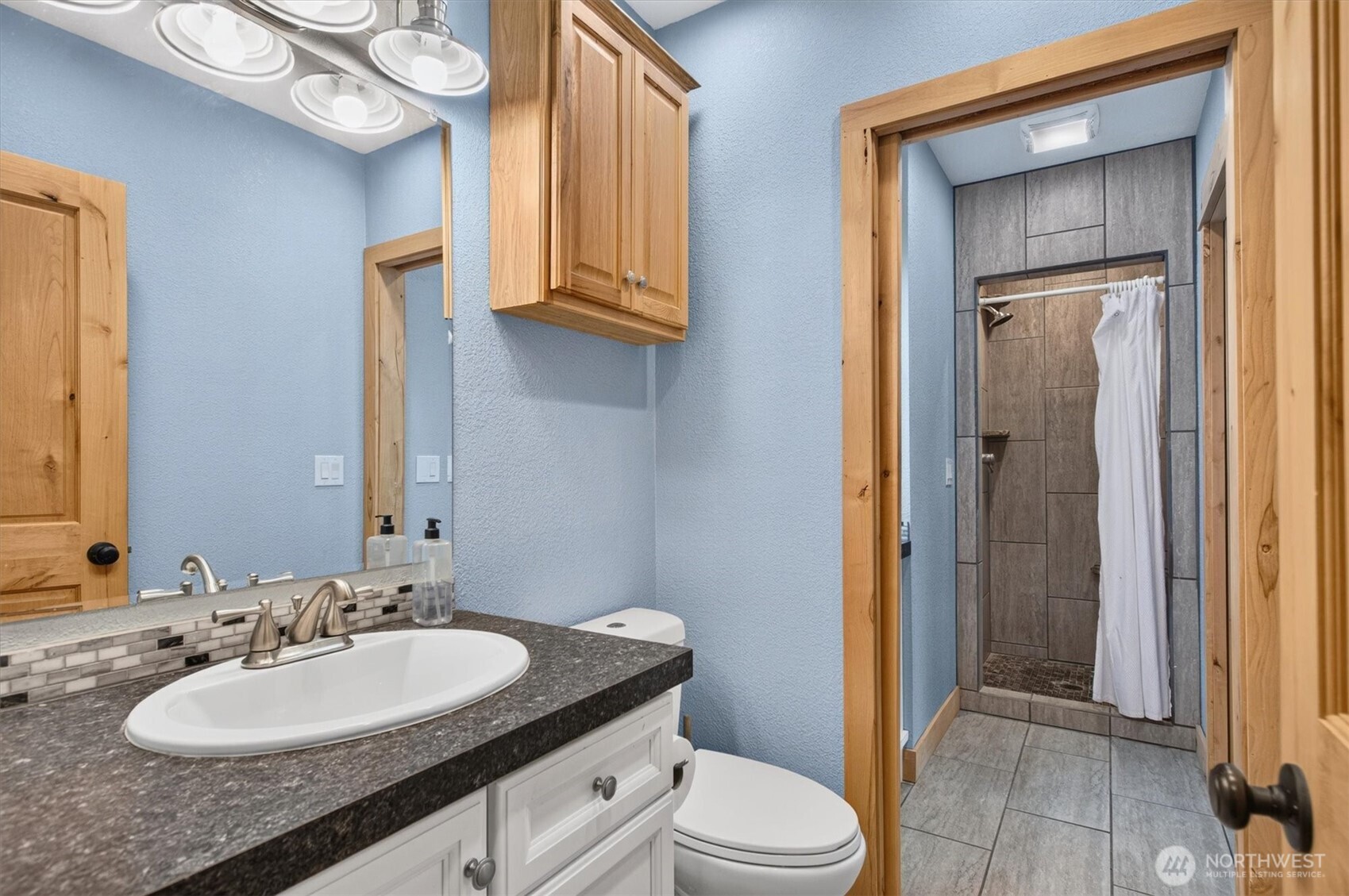 320 Roake Avenue Property Photo 12