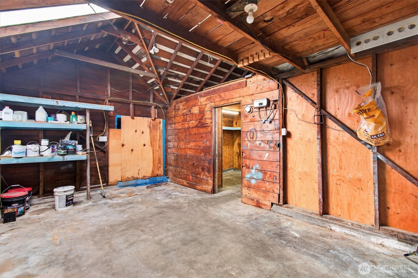 320 Roake Avenue Property Photo 31