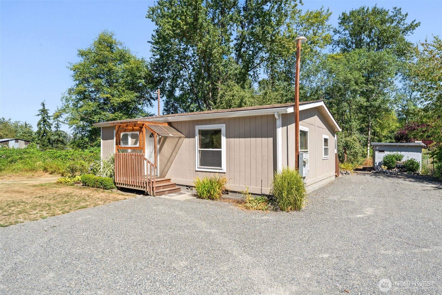 11607 Golden Given Road Property Photo 3