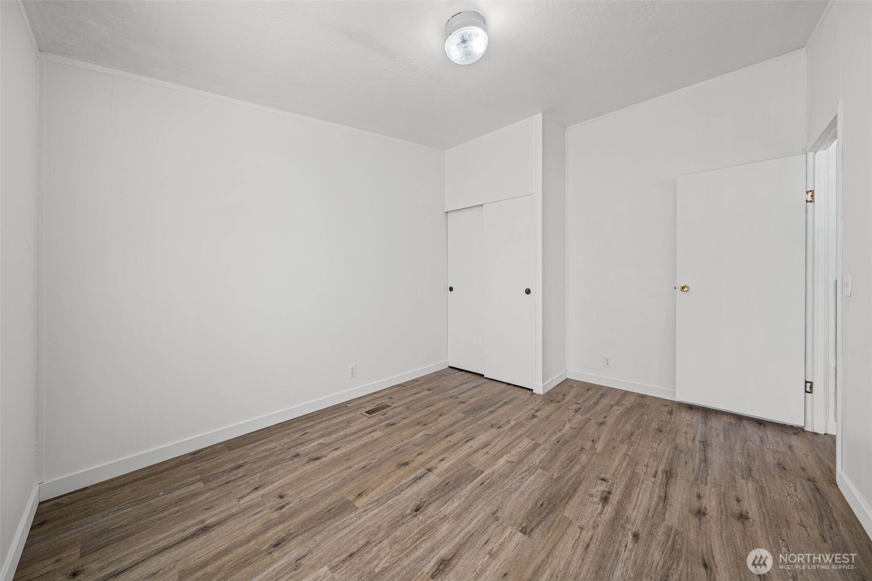 11607 Golden Given Road Property Photo 13