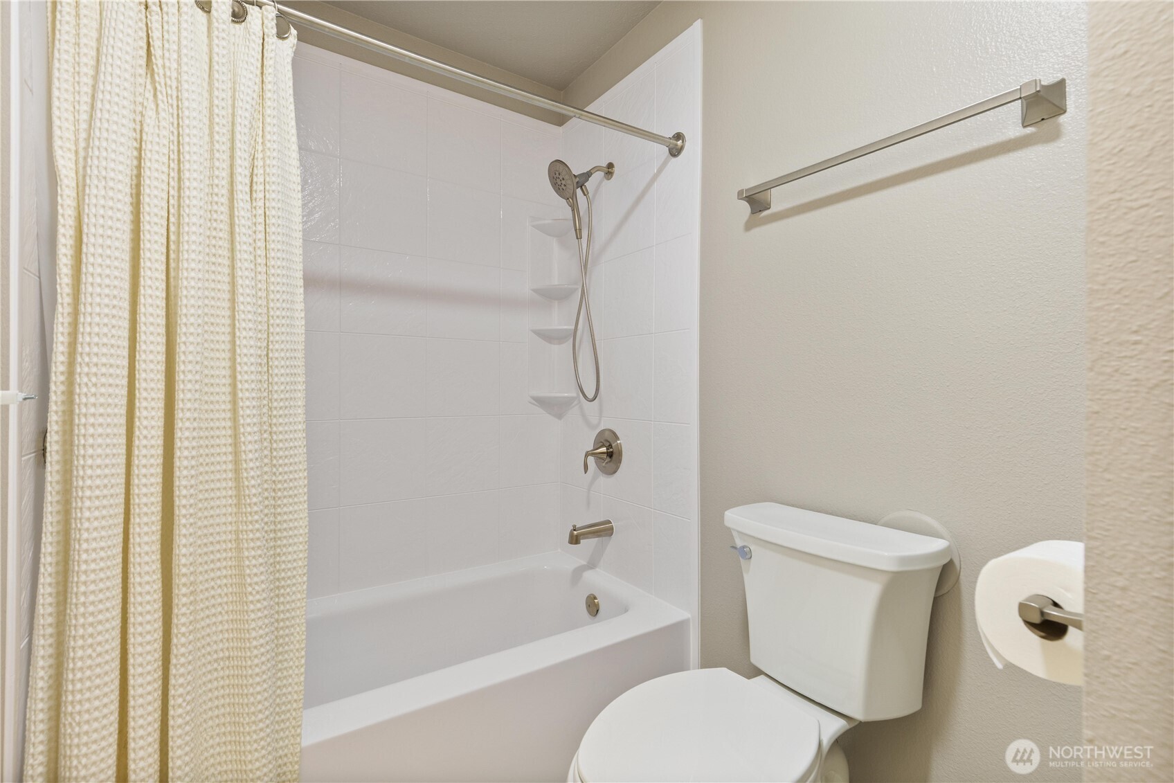 2021 N Laventure Road 107 Property Photo 20