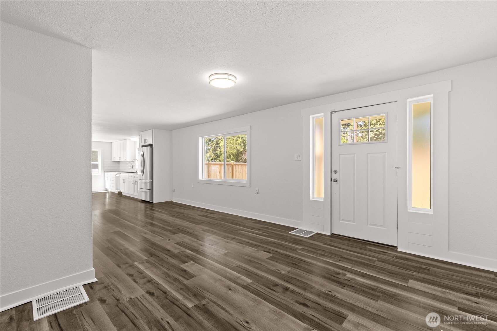 8823 S Yakima Avenue Property Photo 3