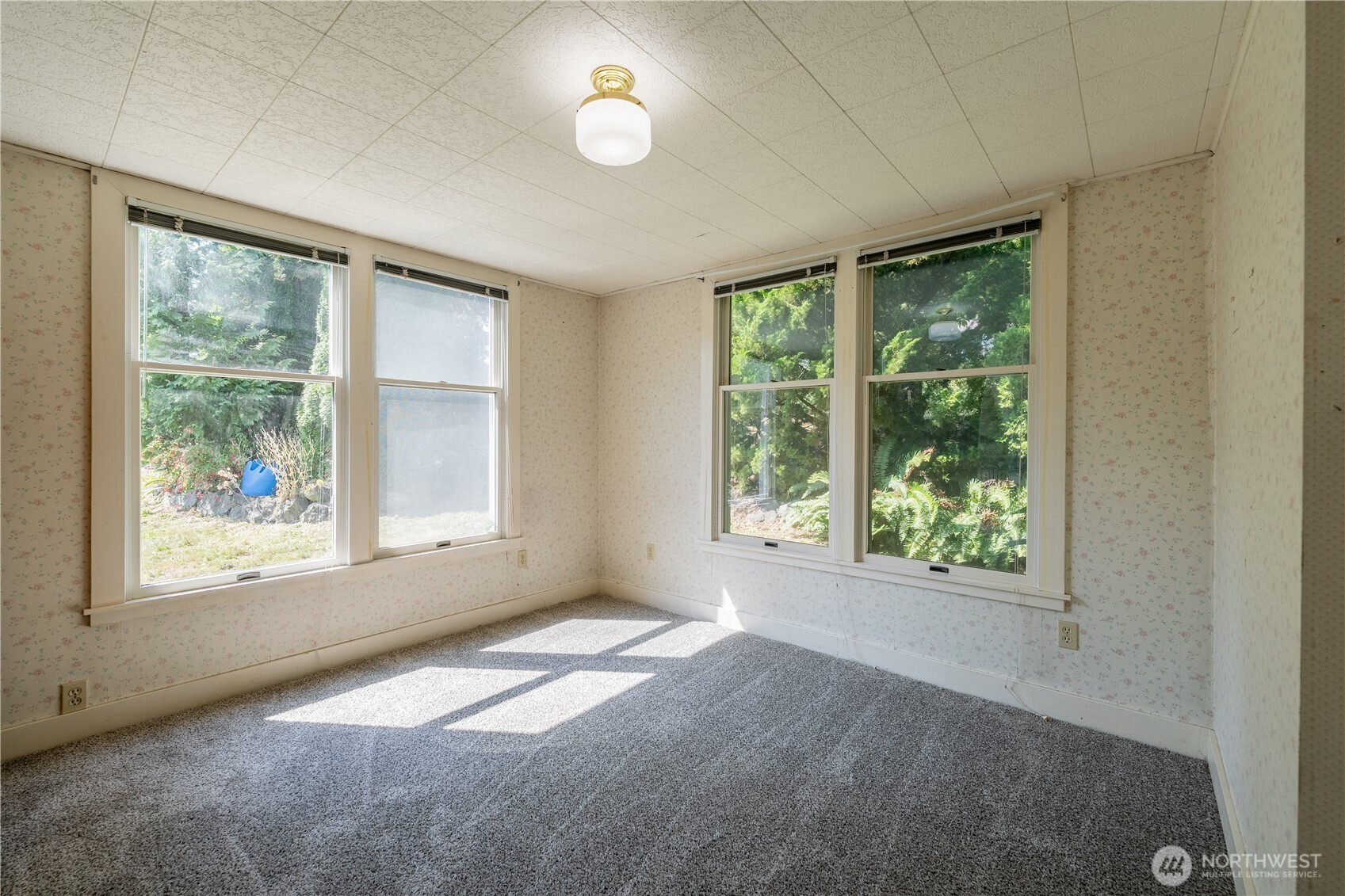 10121 67th Avenue Property Photo 6