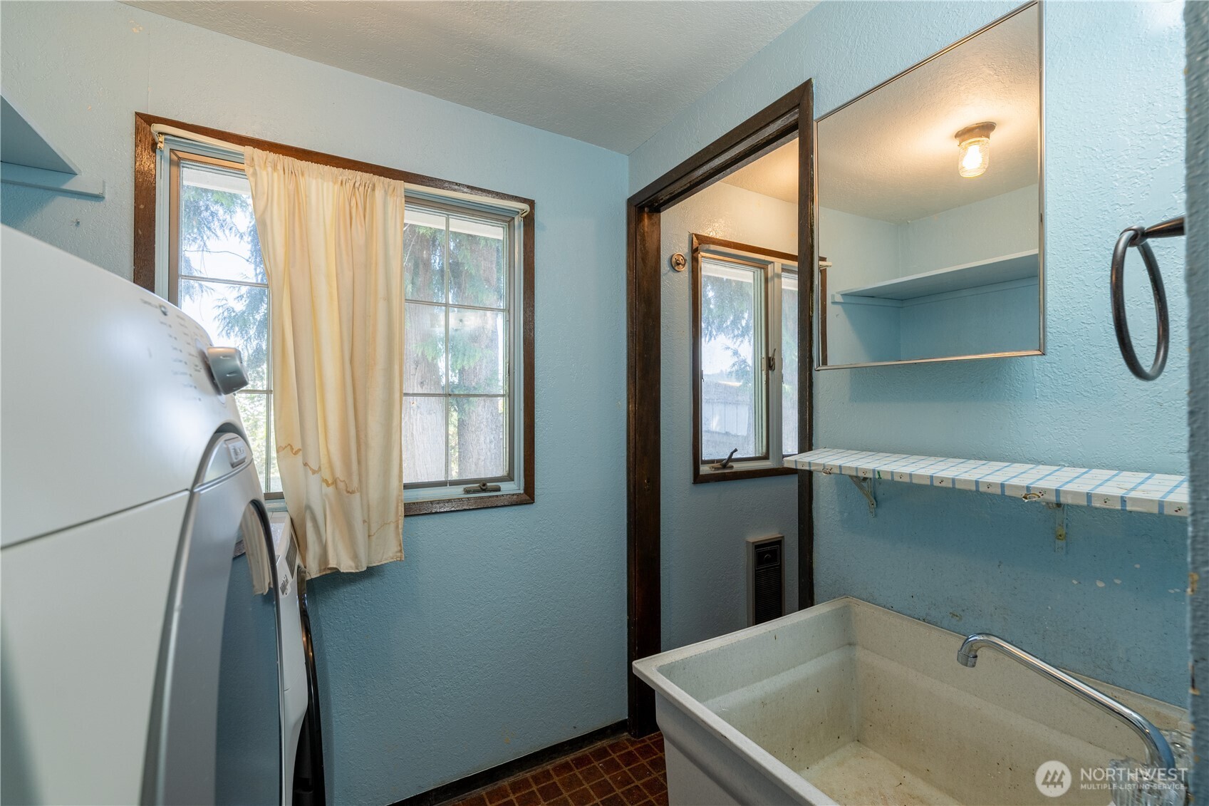 10121 67th Avenue Property Photo 13
