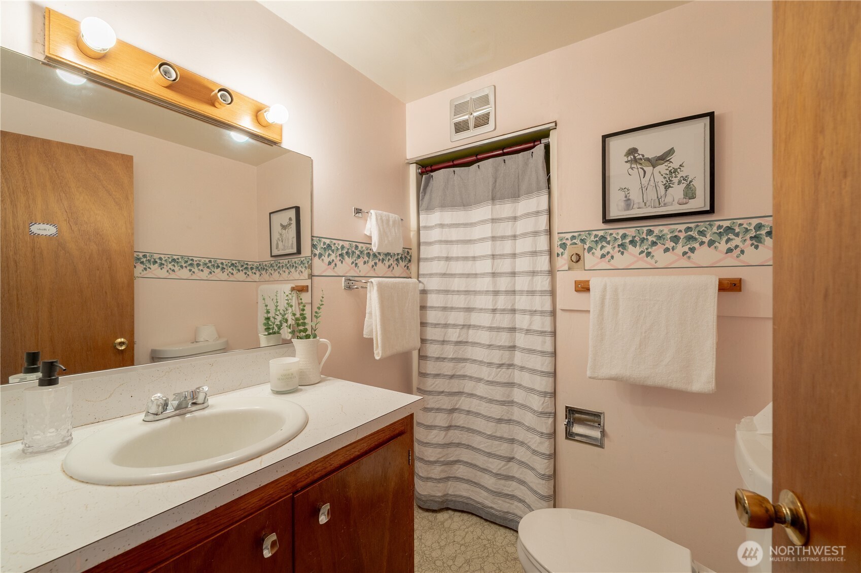 10121 67th Avenue Property Photo 24