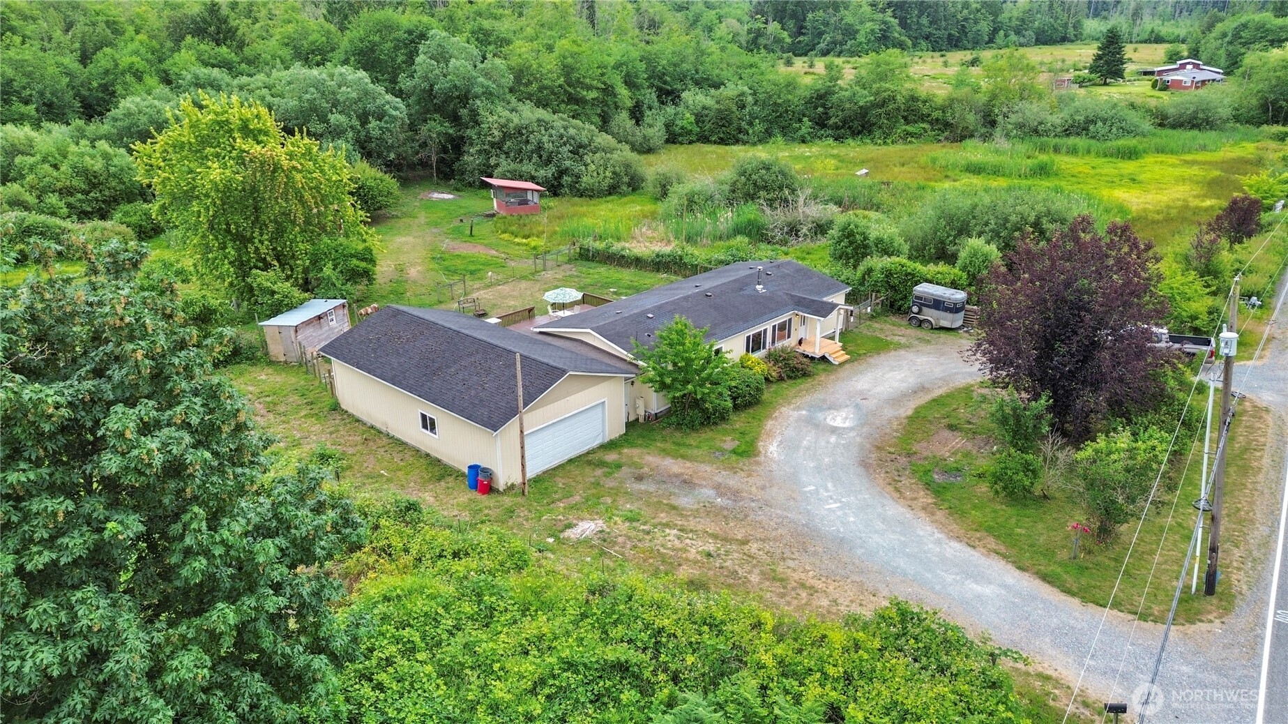 18268 Colony Road Property Photo 5