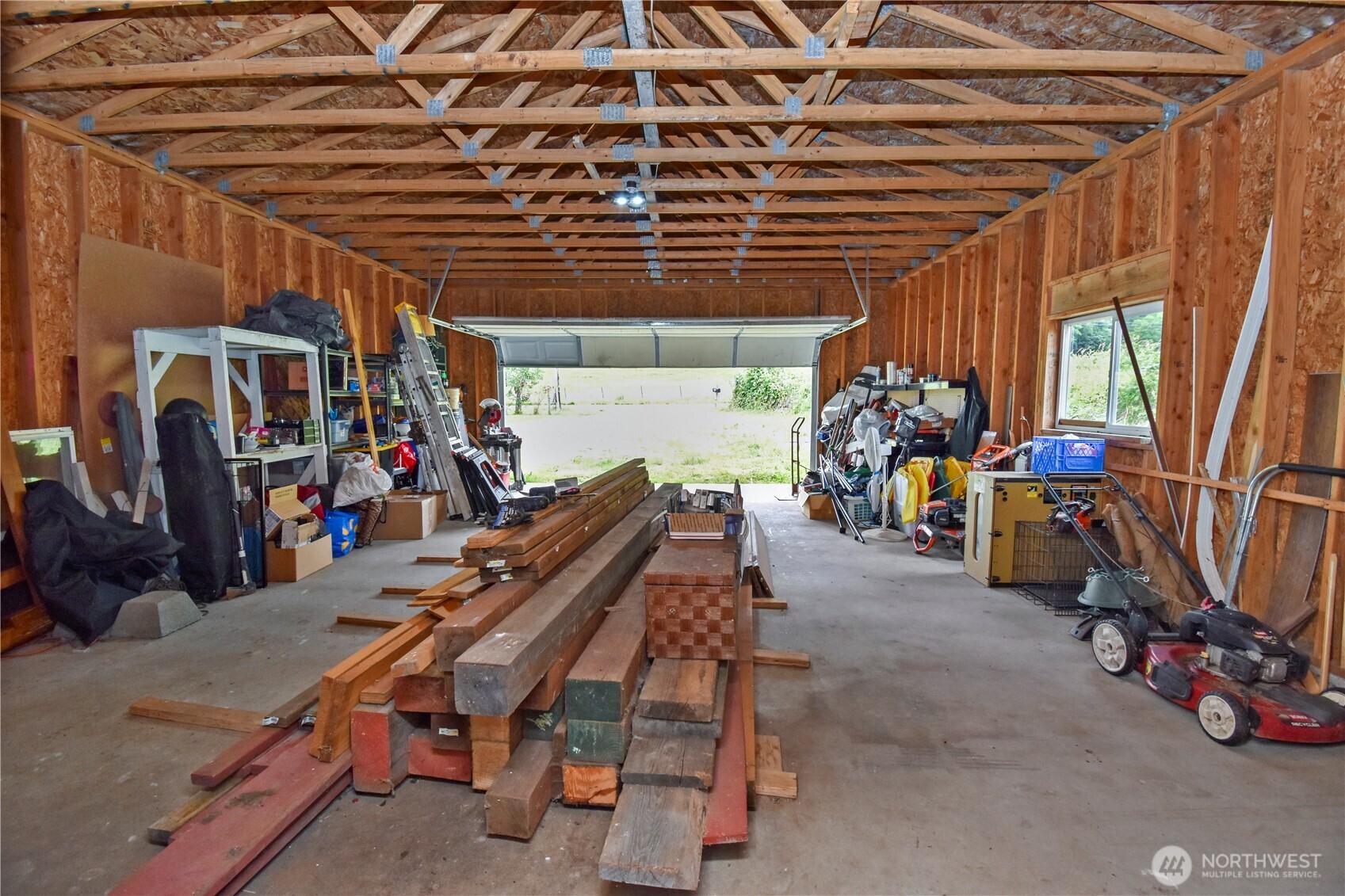 18268 Colony Road Property Photo 10