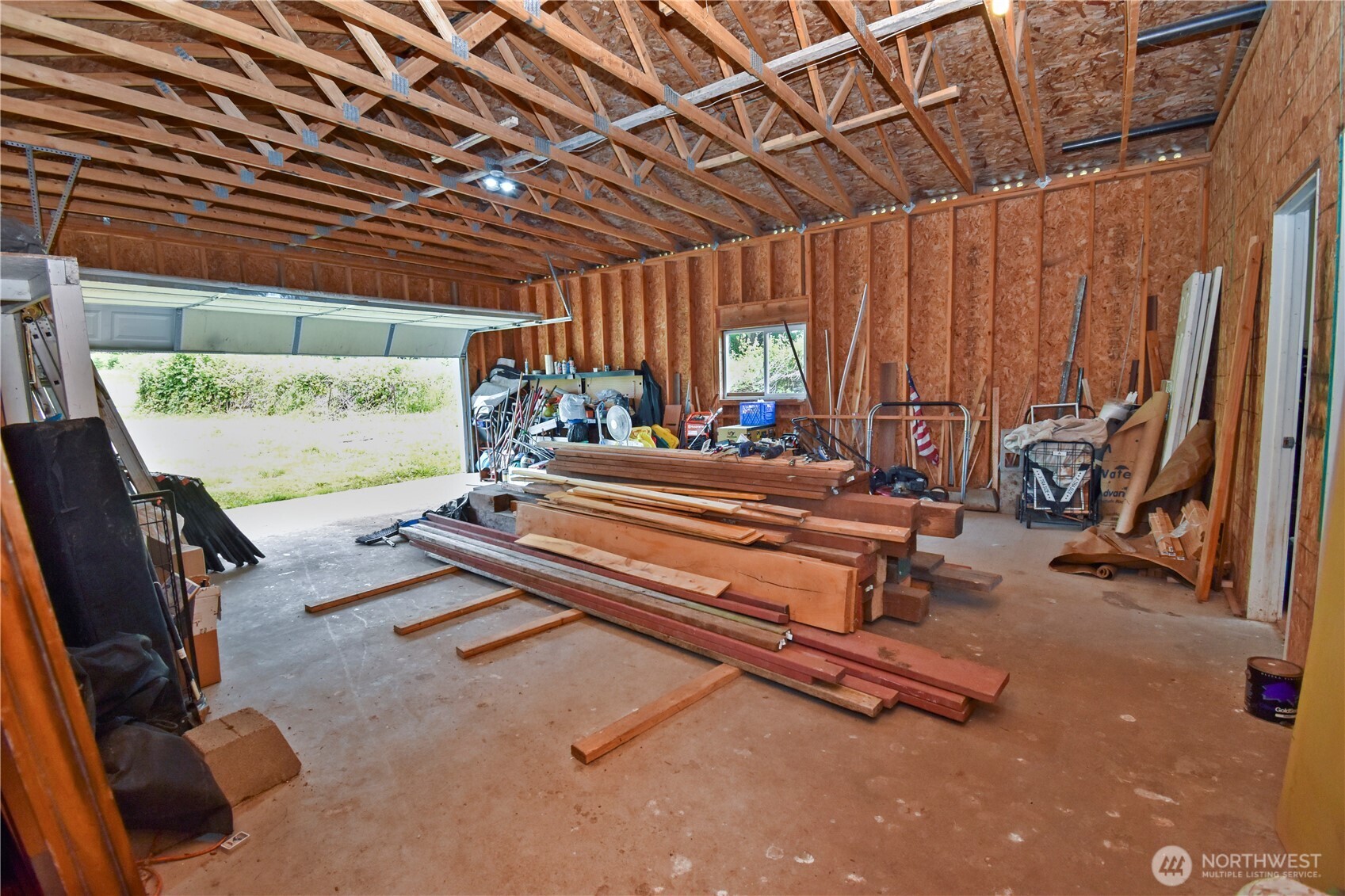 18268 Colony Road Property Photo 12