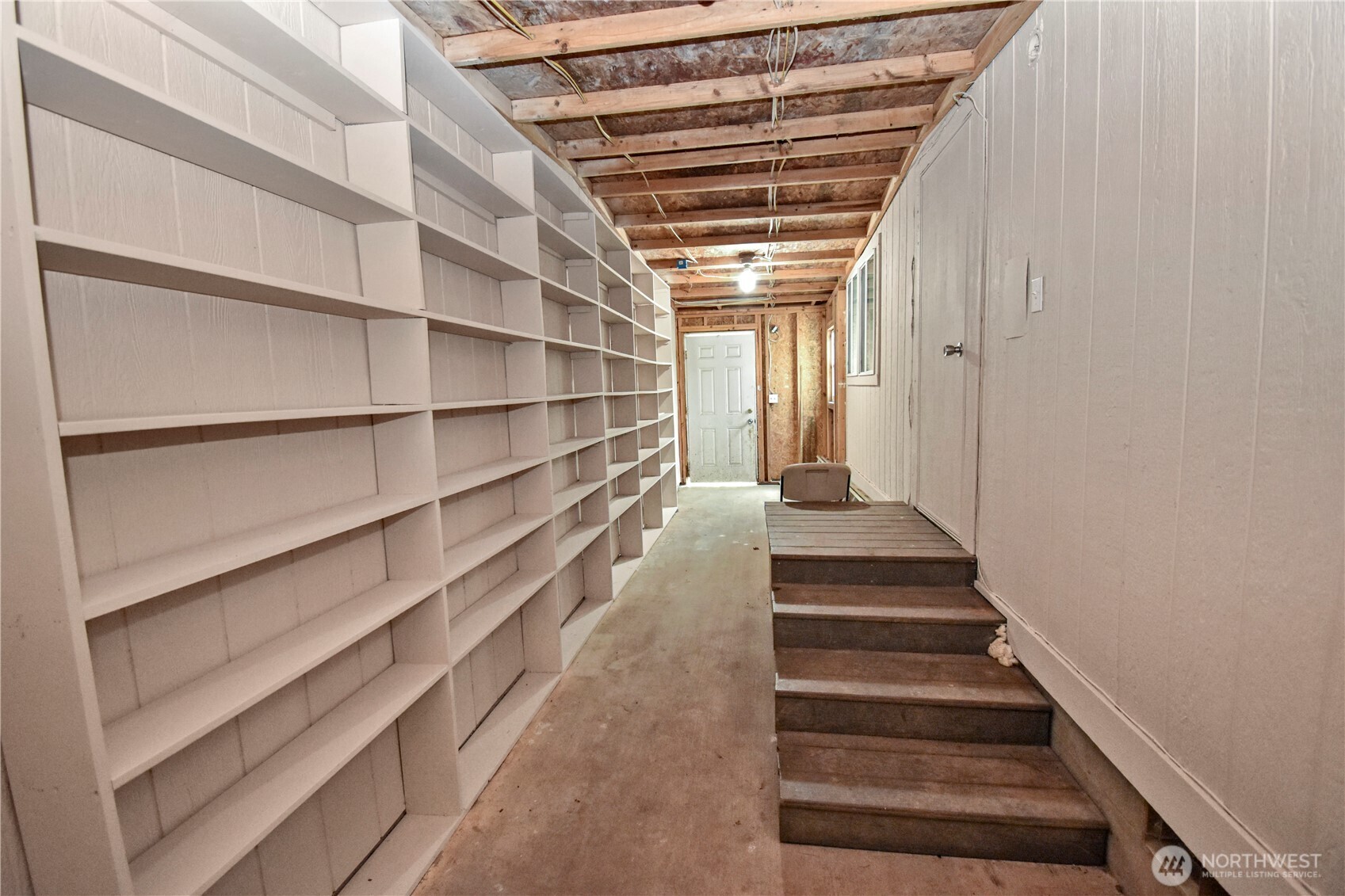 18268 Colony Road Property Photo 13
