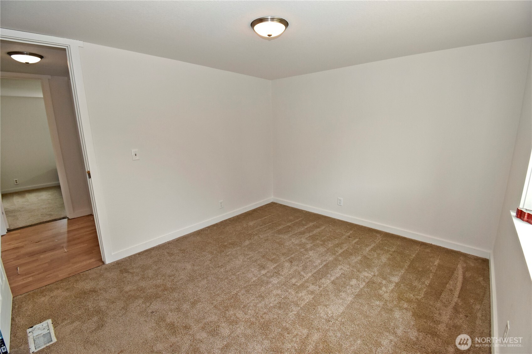 18268 Colony Road Property Photo 17