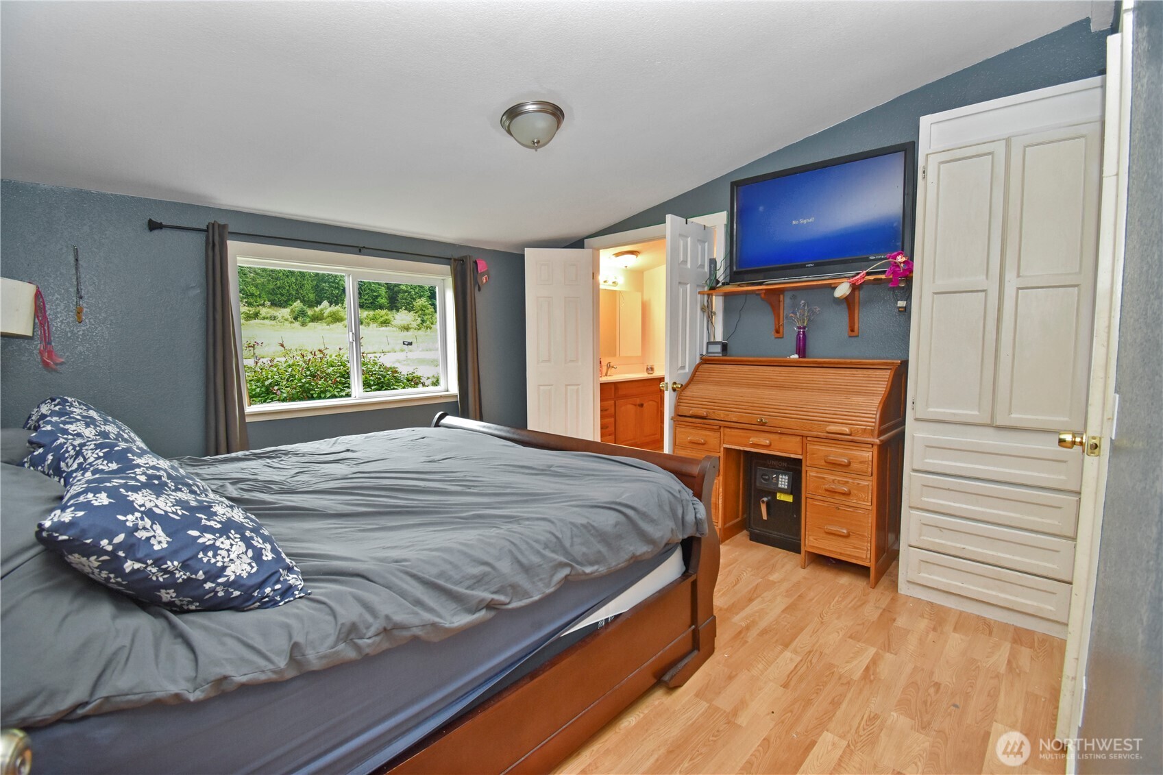 18268 Colony Road Property Photo 20