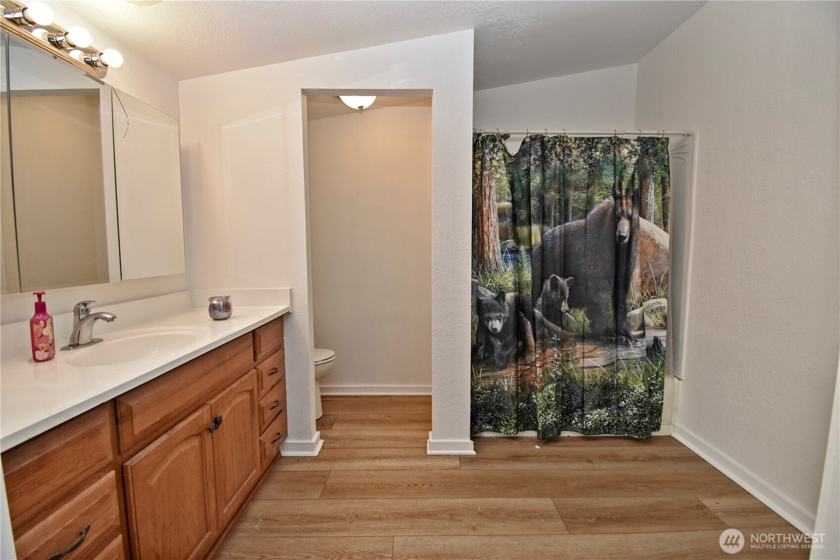 18268 Colony Road Property Photo 22