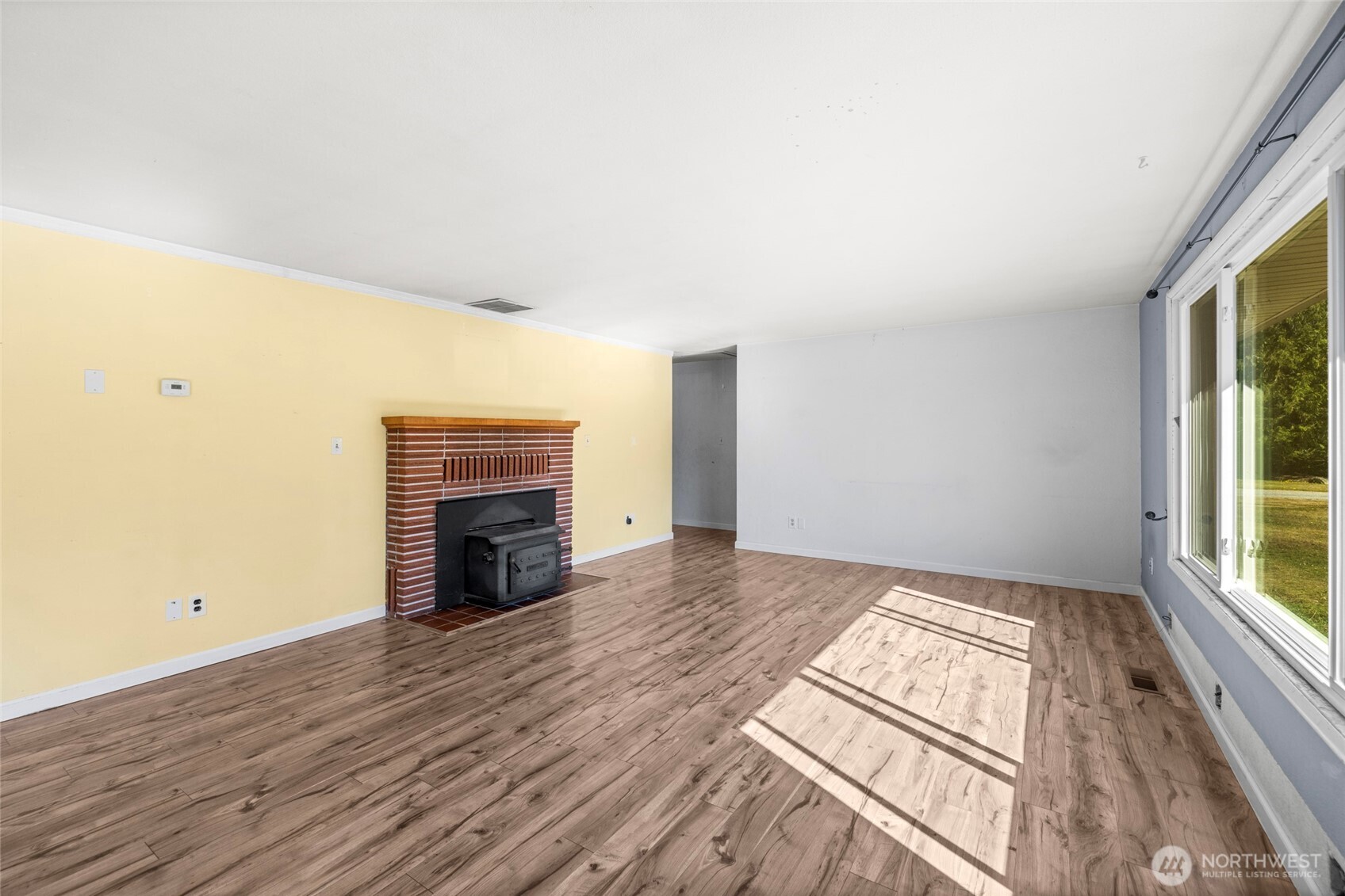 849 Burlingame Road Property Photo 11