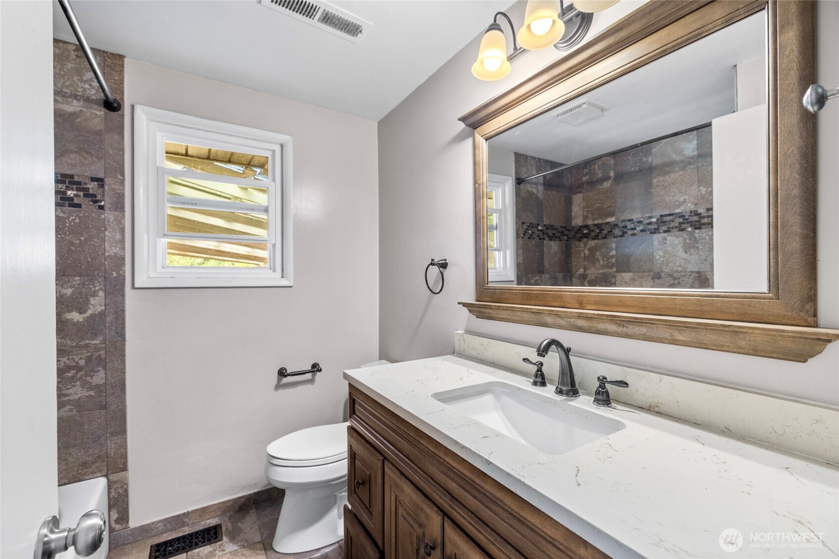 849 Burlingame Road Property Photo 20