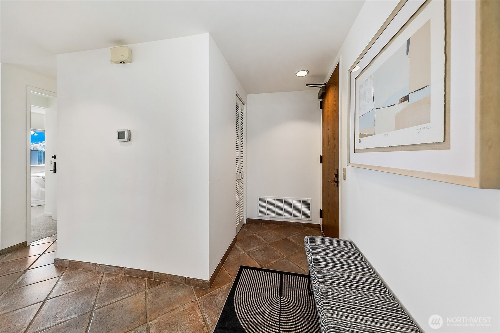1301 Spring Street 24h Property Photo 19