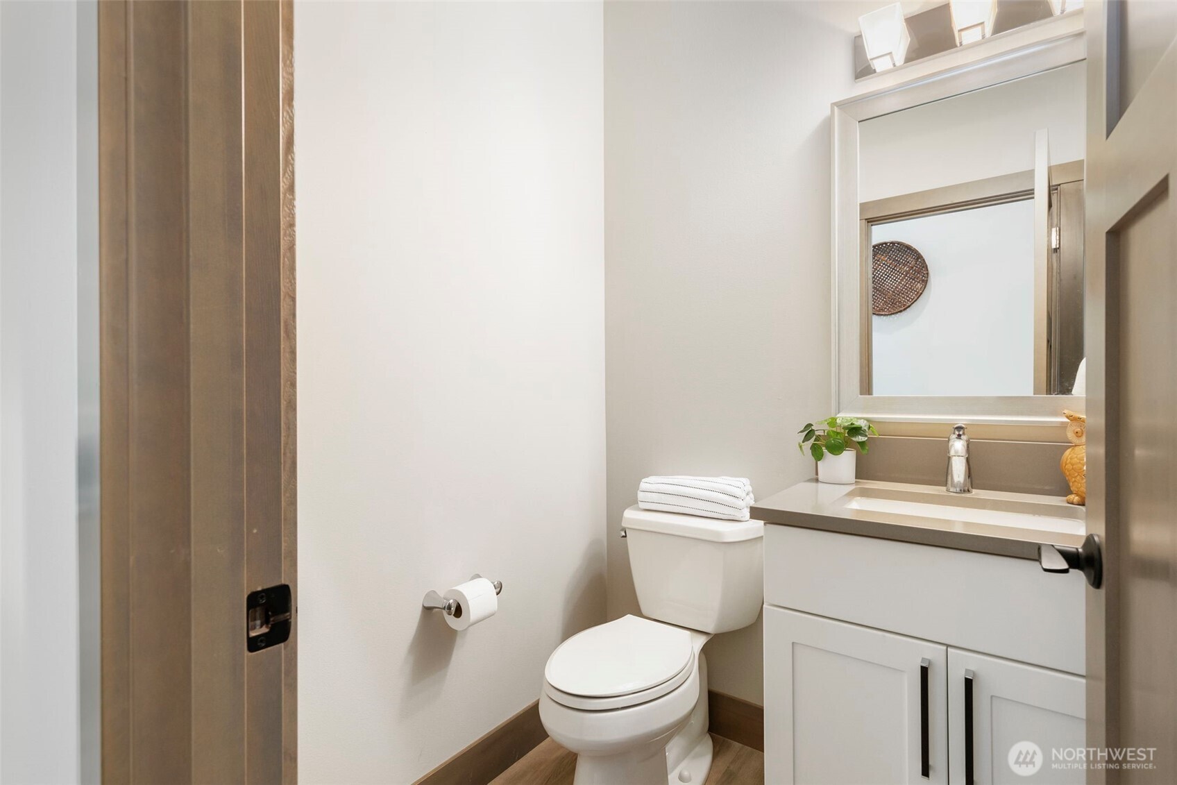 25719 Seabrook Place Property Photo 19