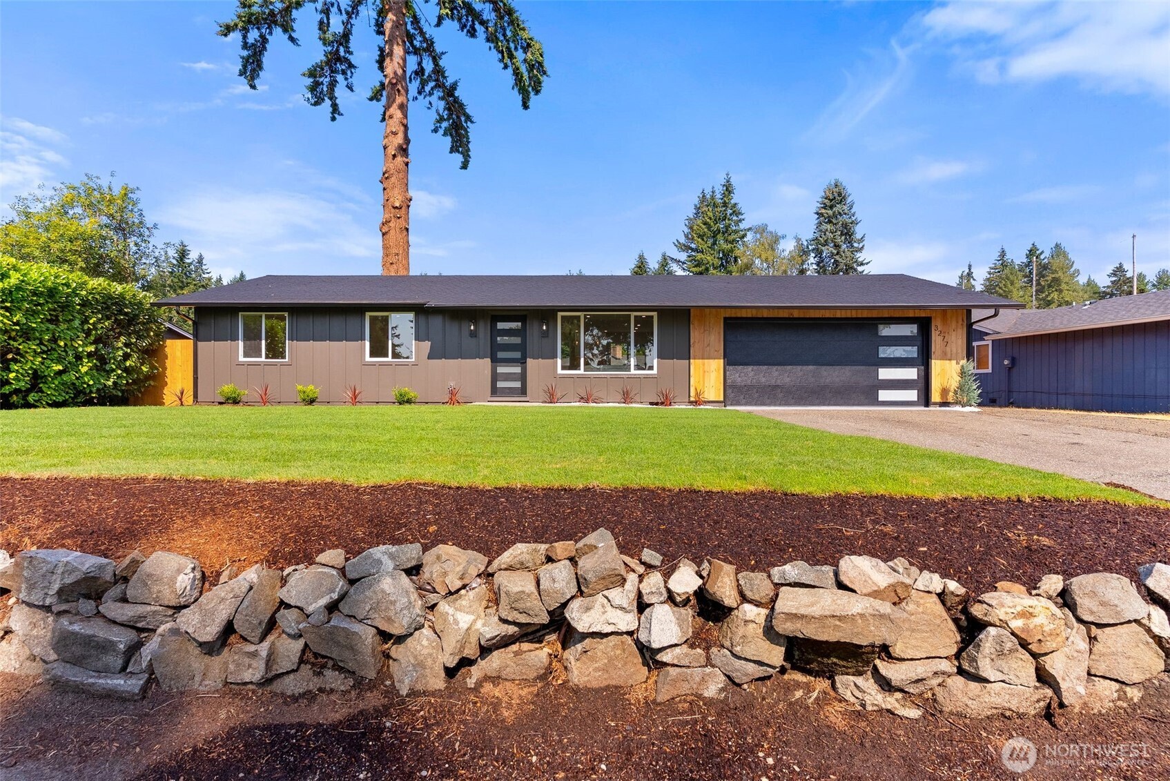 3277 Madrona Drive Property Photo 3