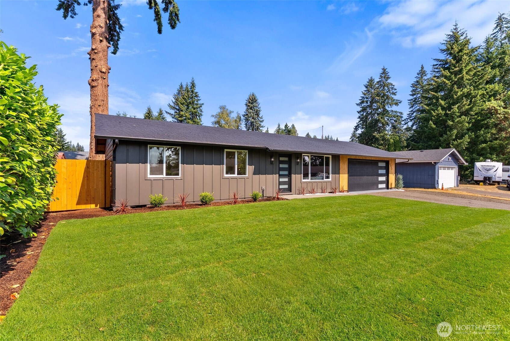 3277 Madrona Drive Property Photo 5