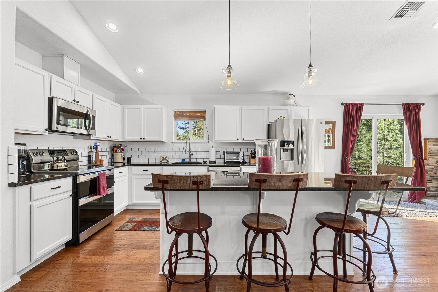 31297 Dodd Creek Lane Property Photo 7
