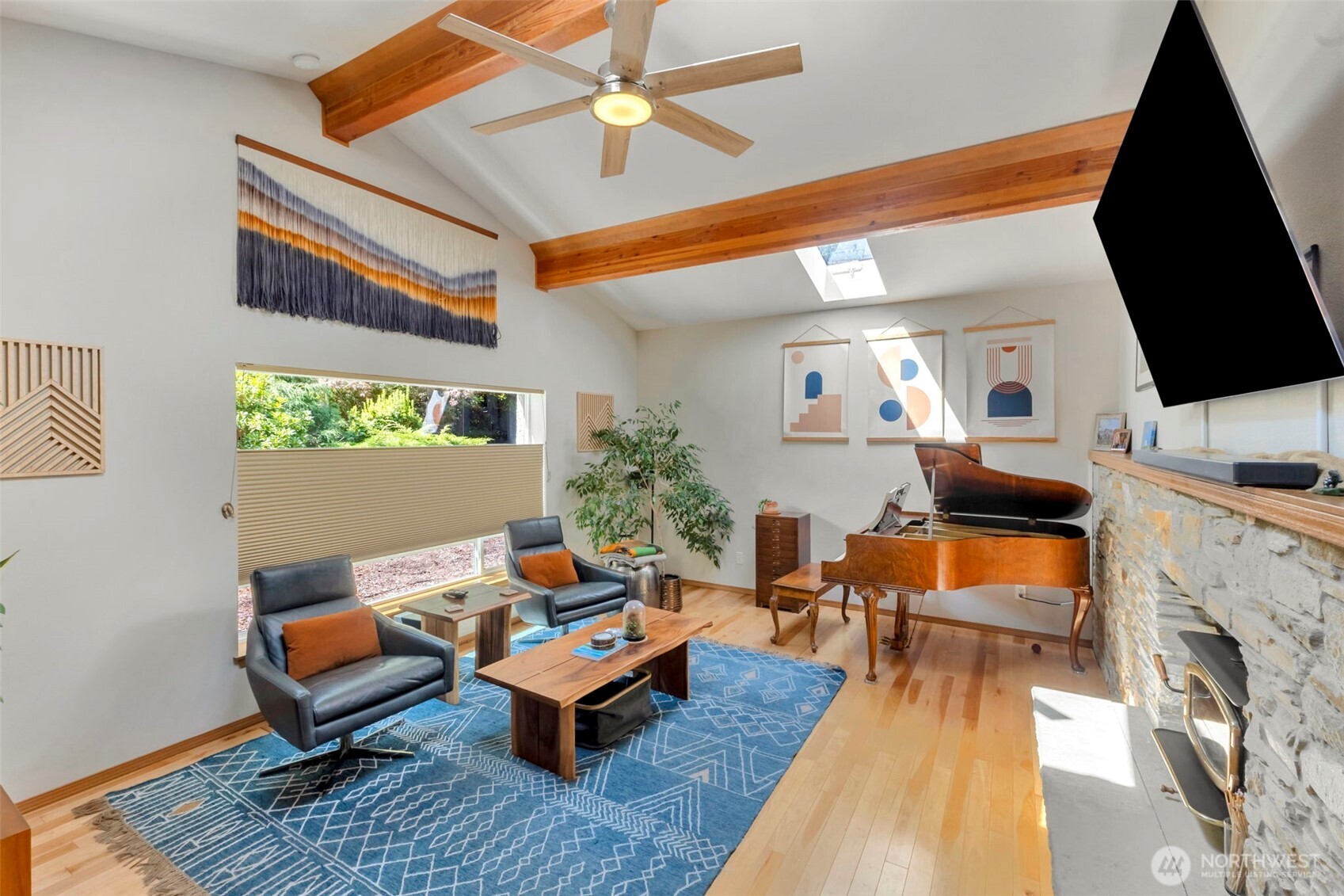 5811 Vickery Avenue Property Photo 3
