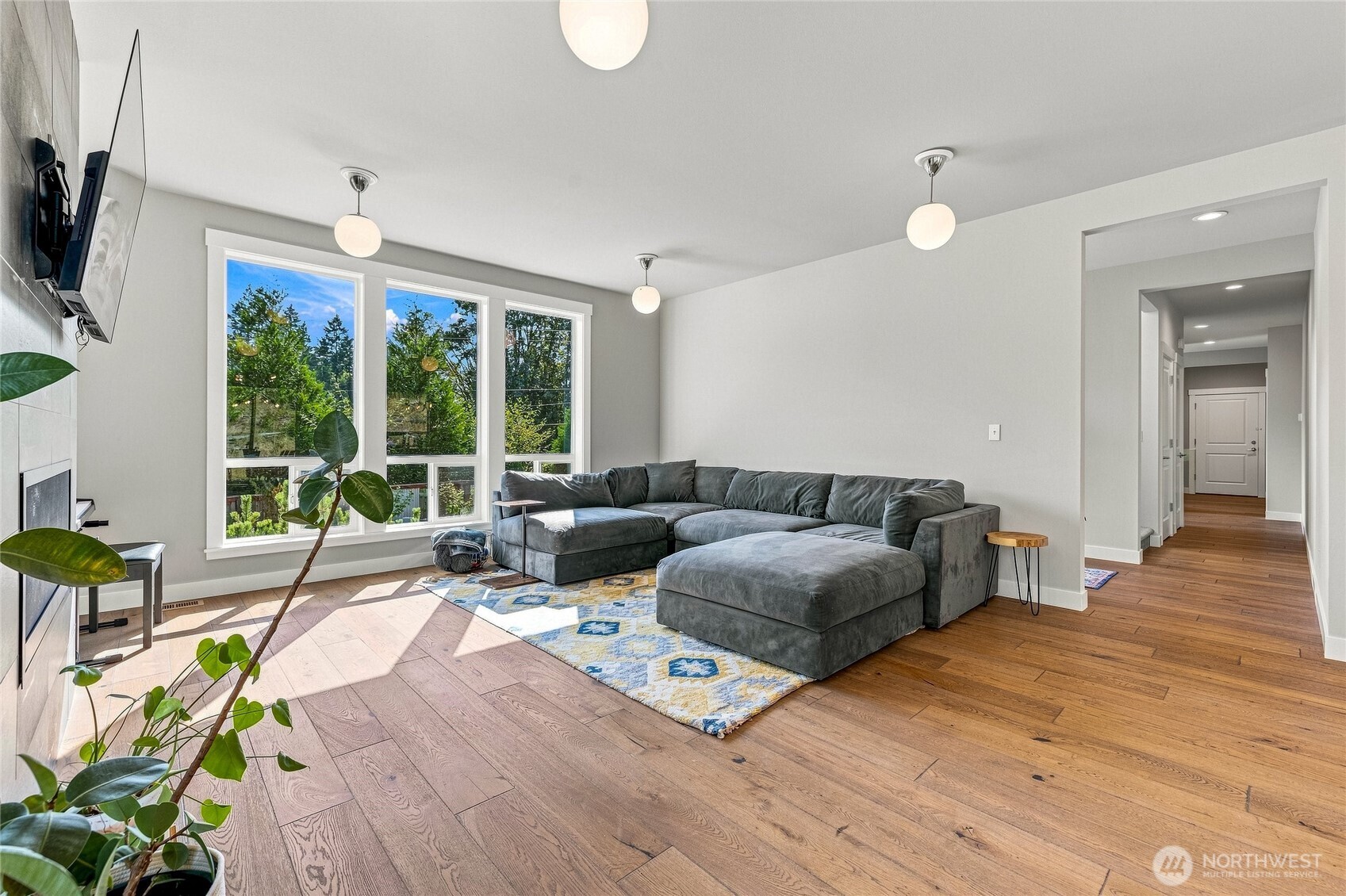 689 Chuckanut Drive Property Photo 15