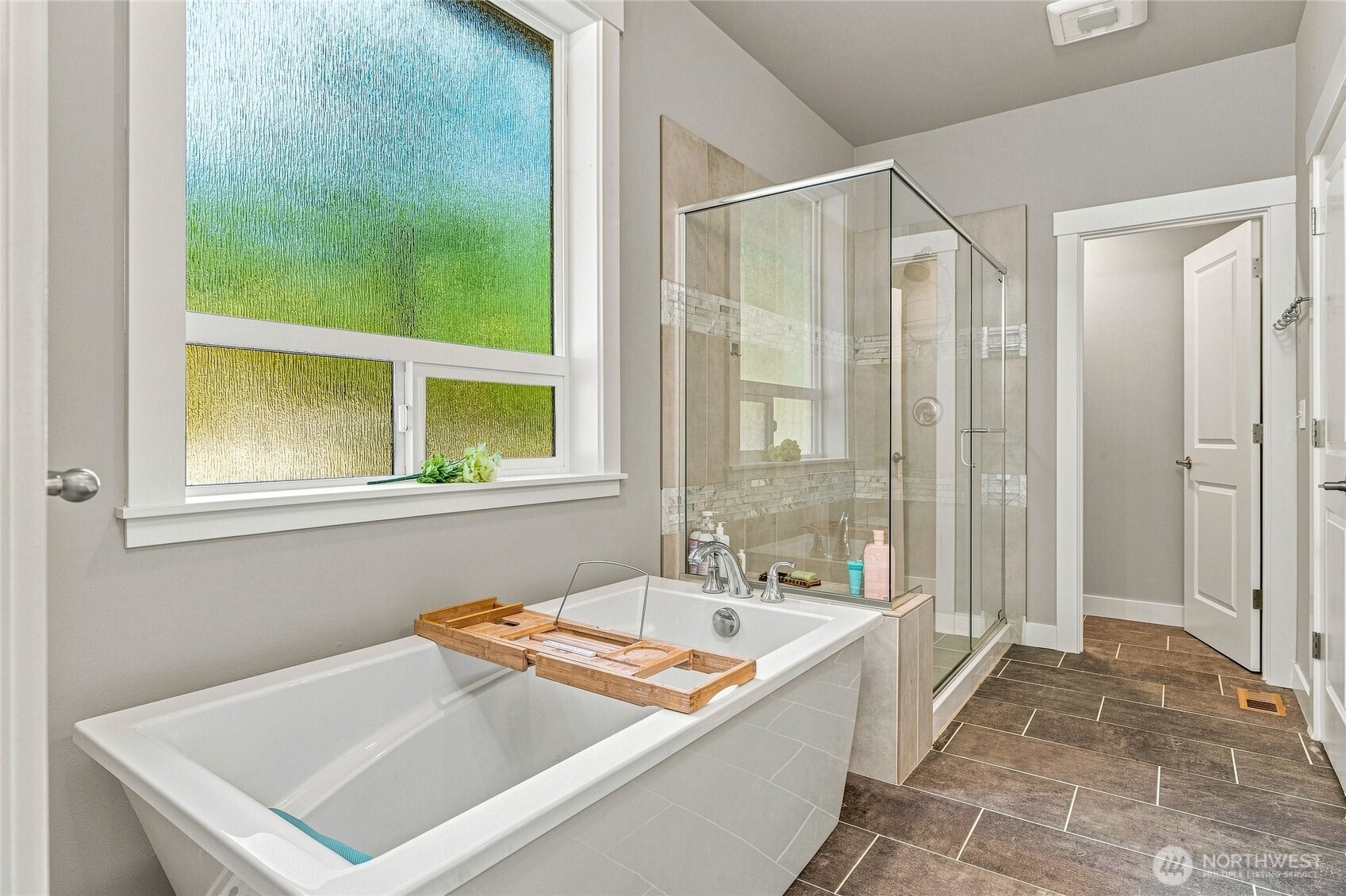 689 Chuckanut Drive Property Photo 19