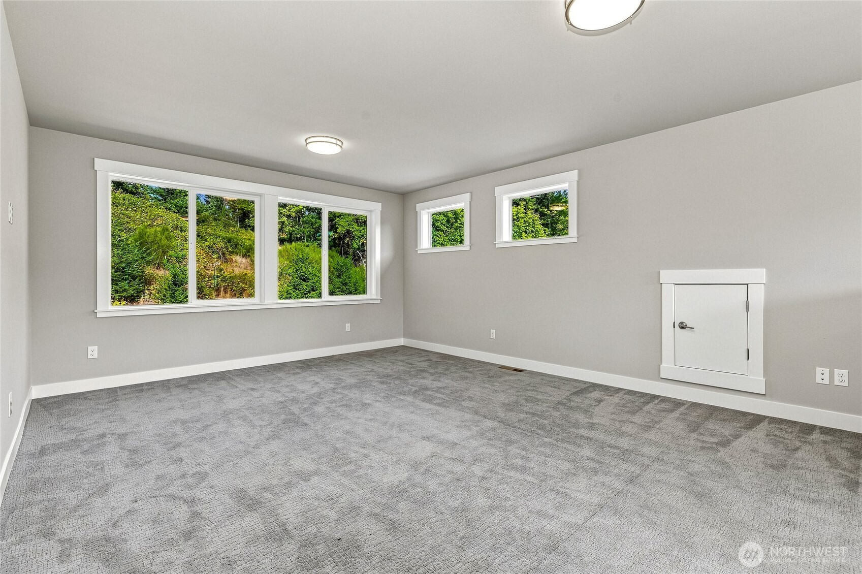 689 Chuckanut Drive Property Photo 28