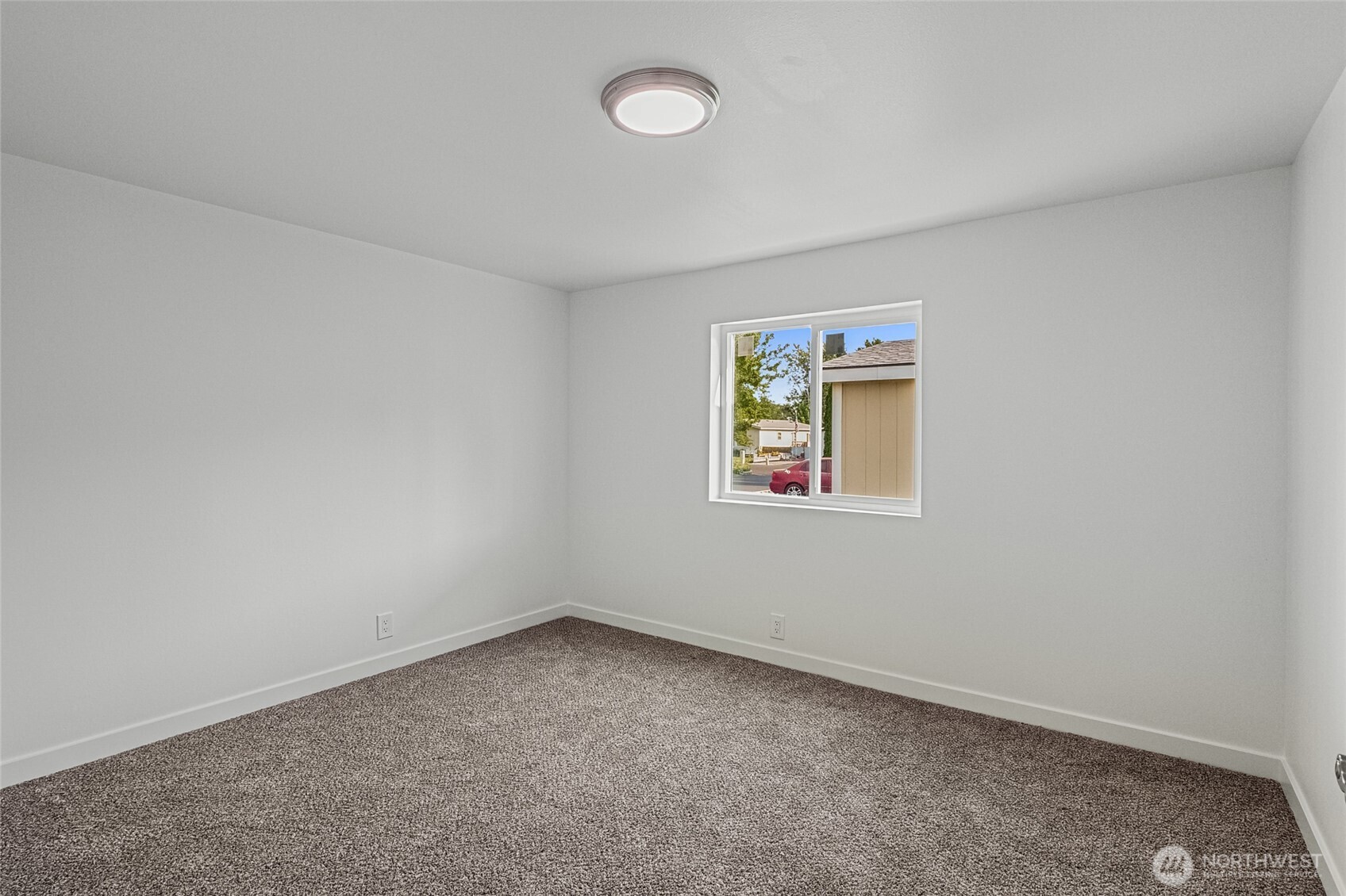 3211 W Wapato Drive 36 Property Photo 24