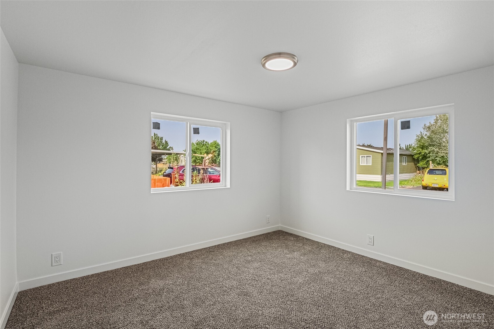 3211 W Wapato Drive 36 Property Photo 28