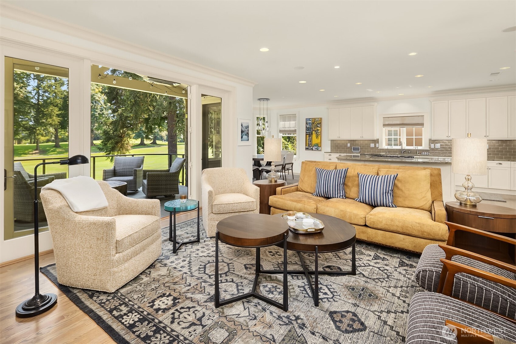 2018 Broadmoor Drive Property Photo 5