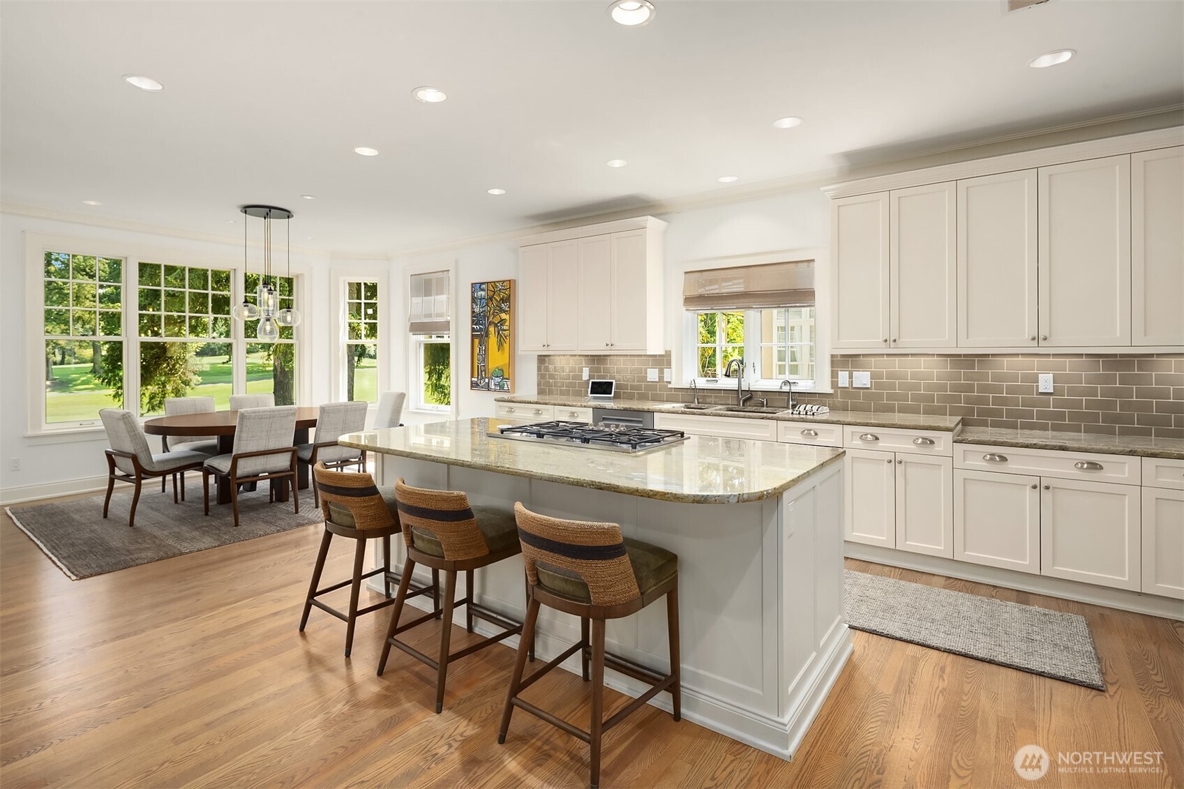 2018 Broadmoor Drive Property Photo 9