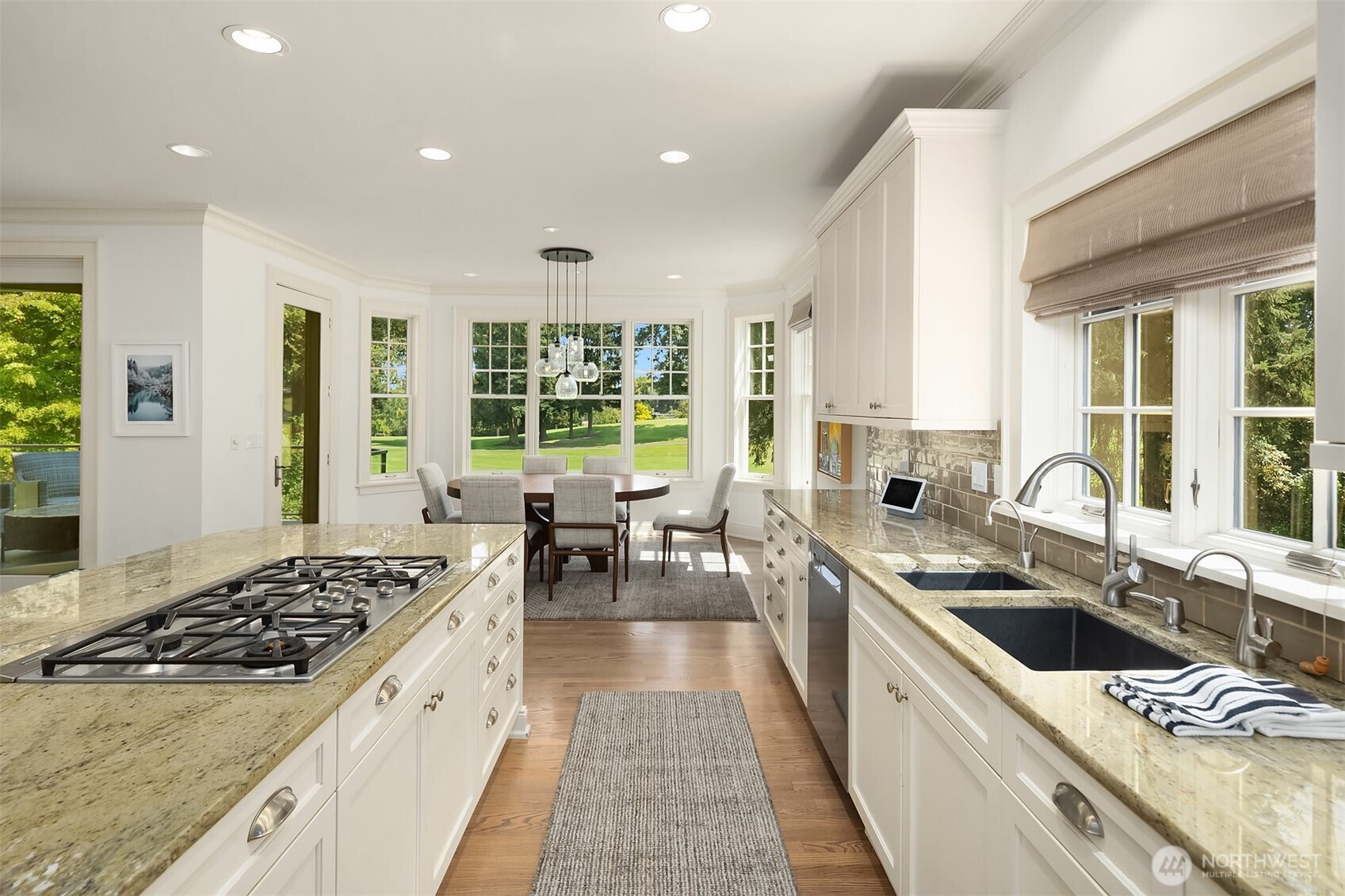 2018 Broadmoor Drive Property Photo 10