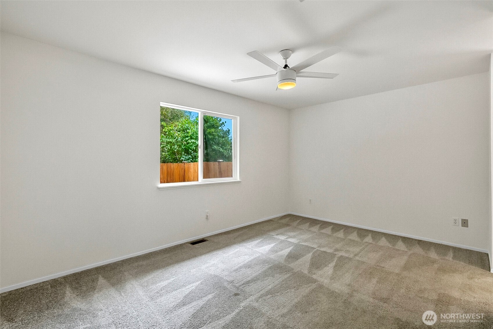 16805 41st Drive A Property Photo 15