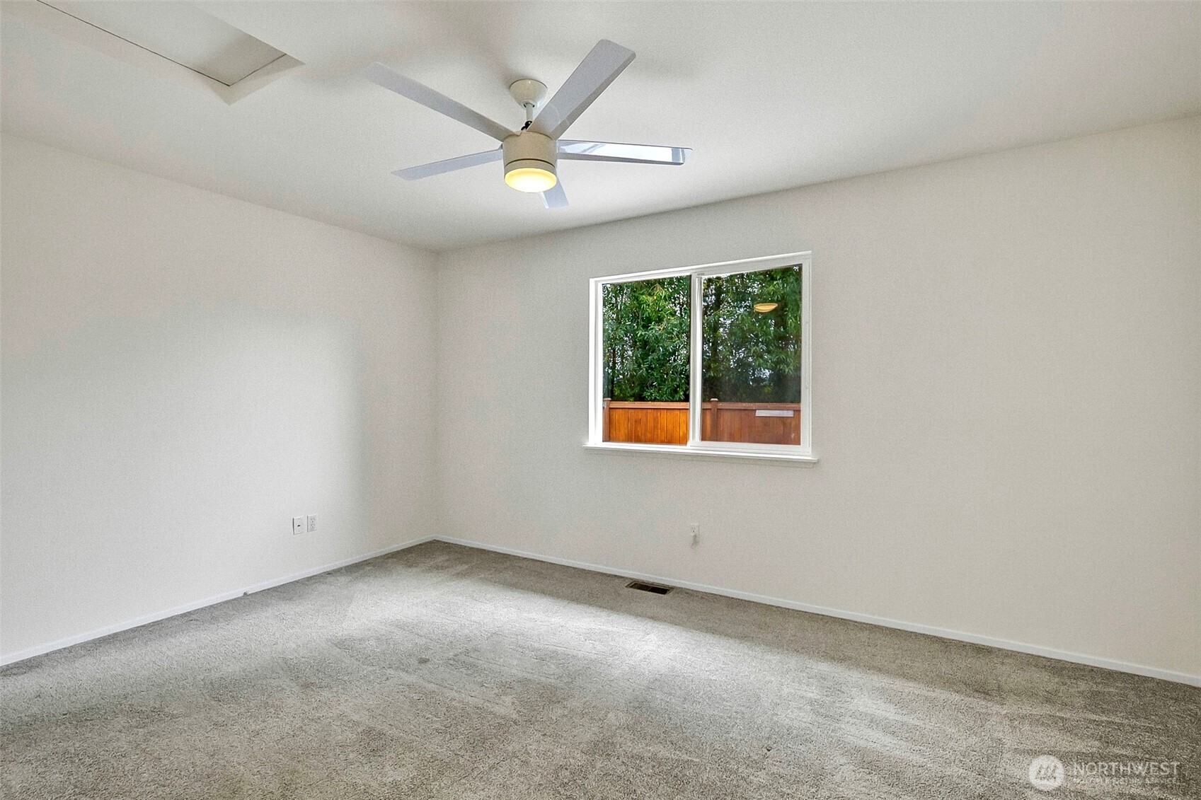 16805 41st Drive A Property Photo 21