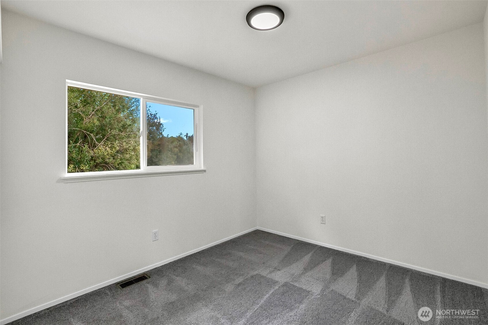 16805 41st Drive A Property Photo 23