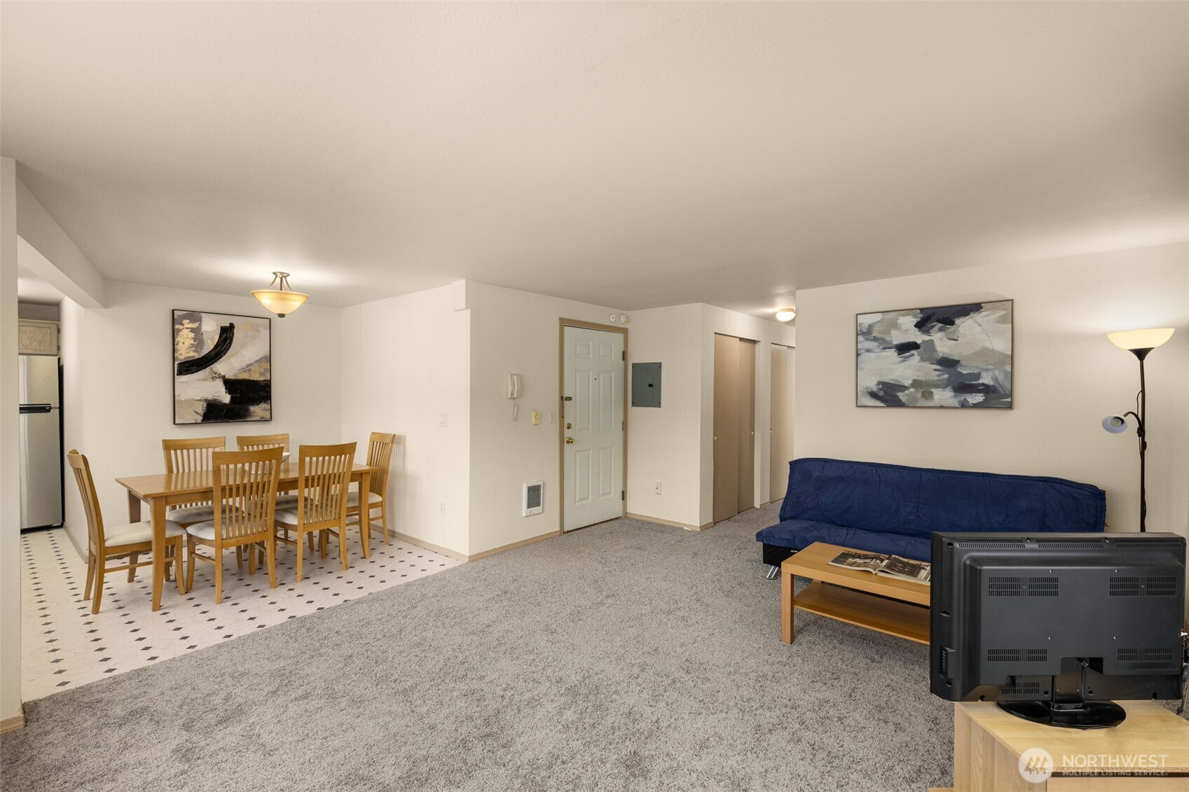 12056 15th Avenue 201 Property Photo 4