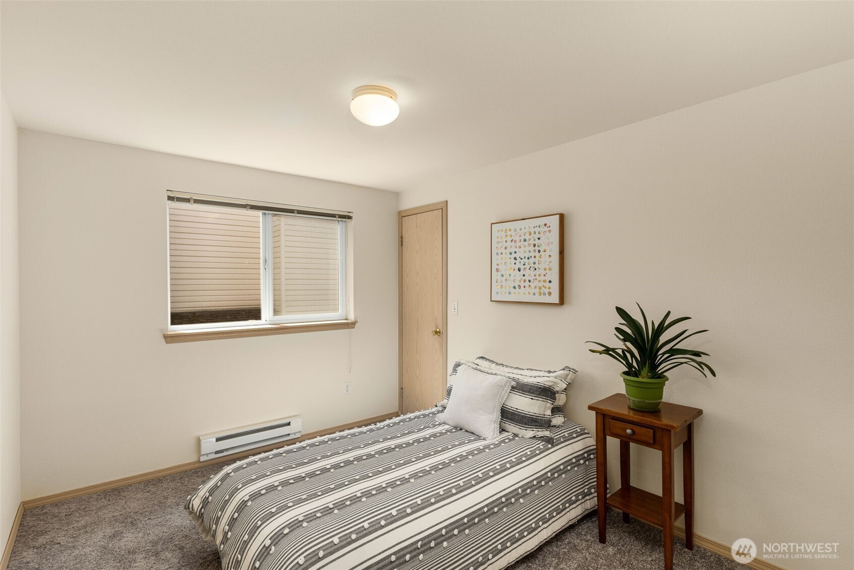 12056 15th Avenue 201 Property Photo 14