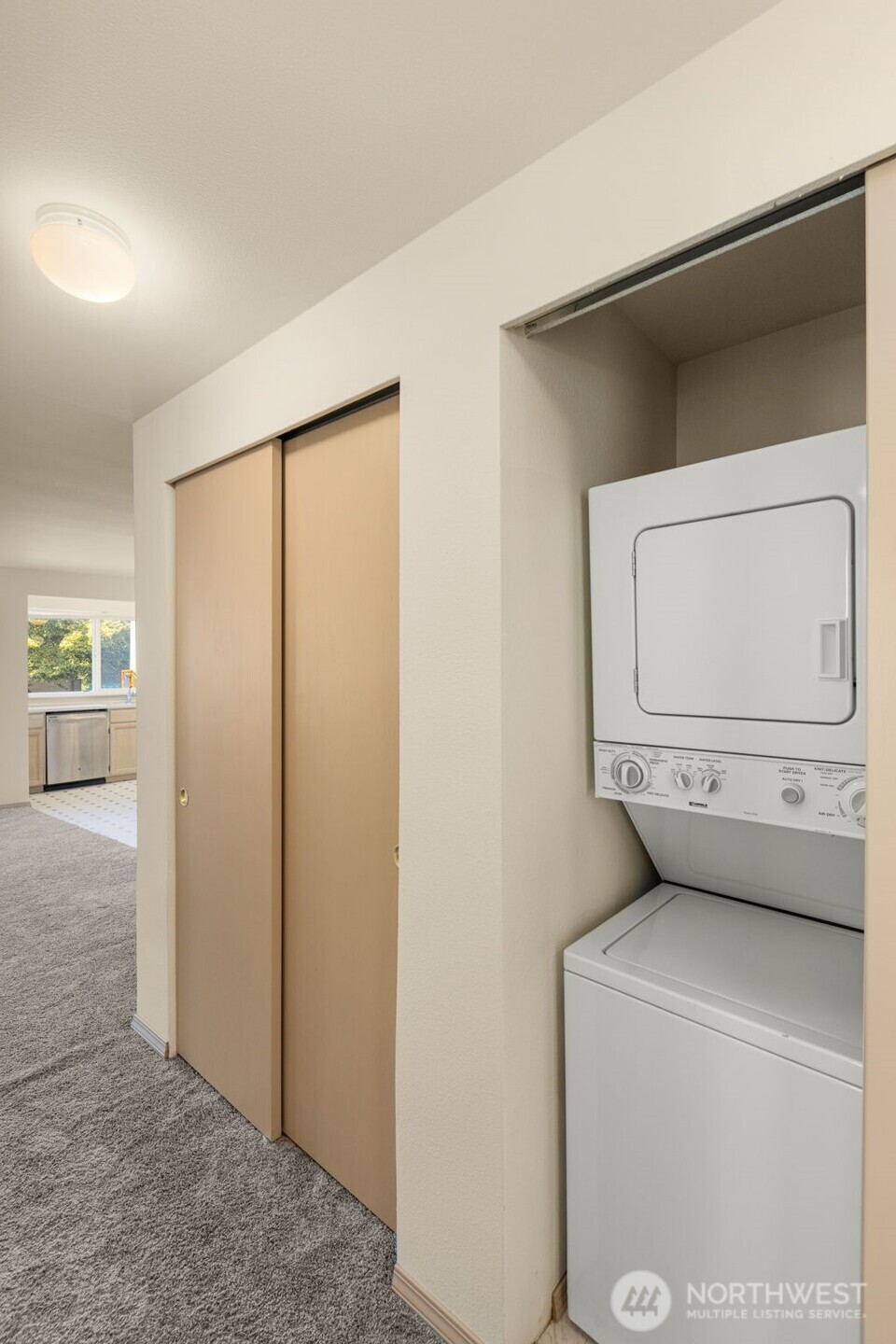 12056 15th Avenue 201 Property Photo 17