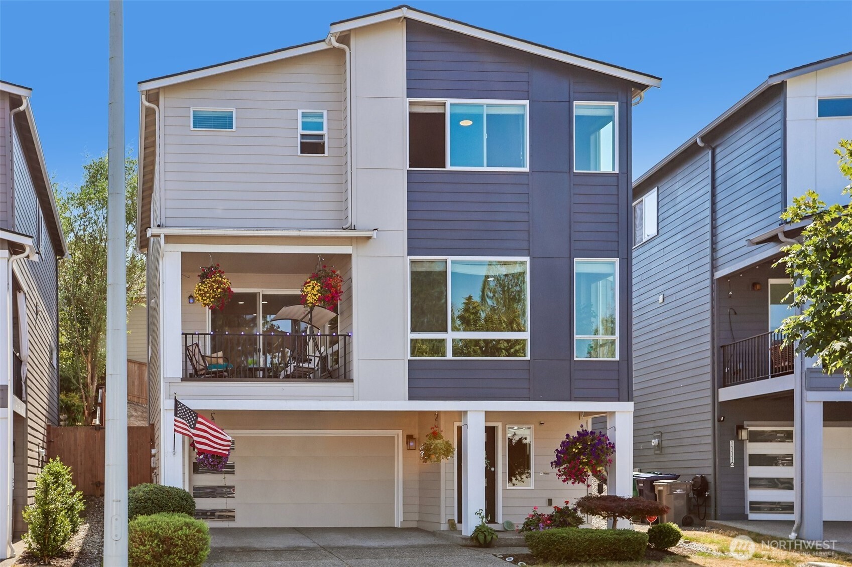 11122 14th Place Property Photo 1